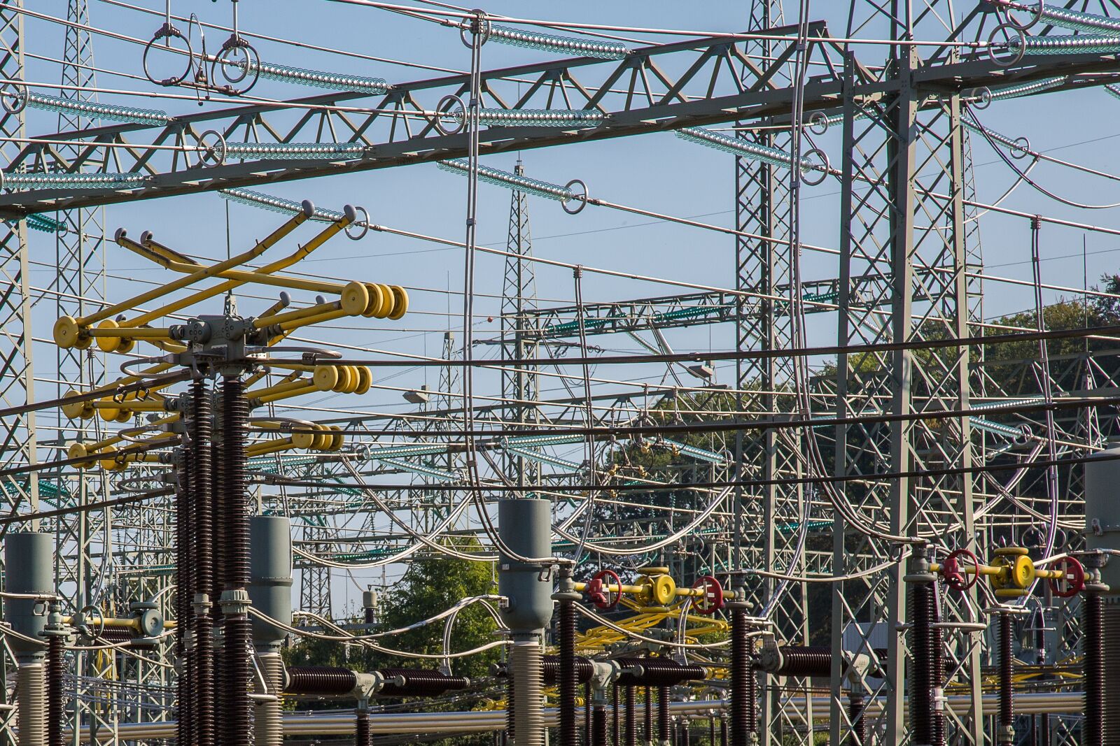 Canon EOS 5D Mark III sample photo. Substation, electricity, current photography