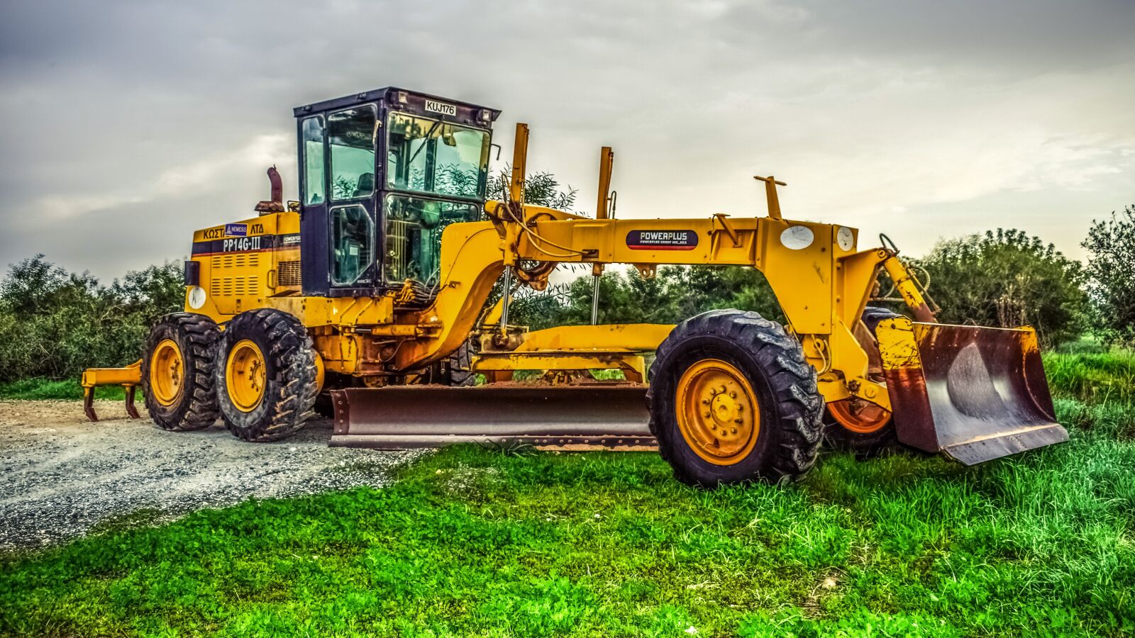 Nikon D3300 sample photo. Machine, tractor, heavy photography