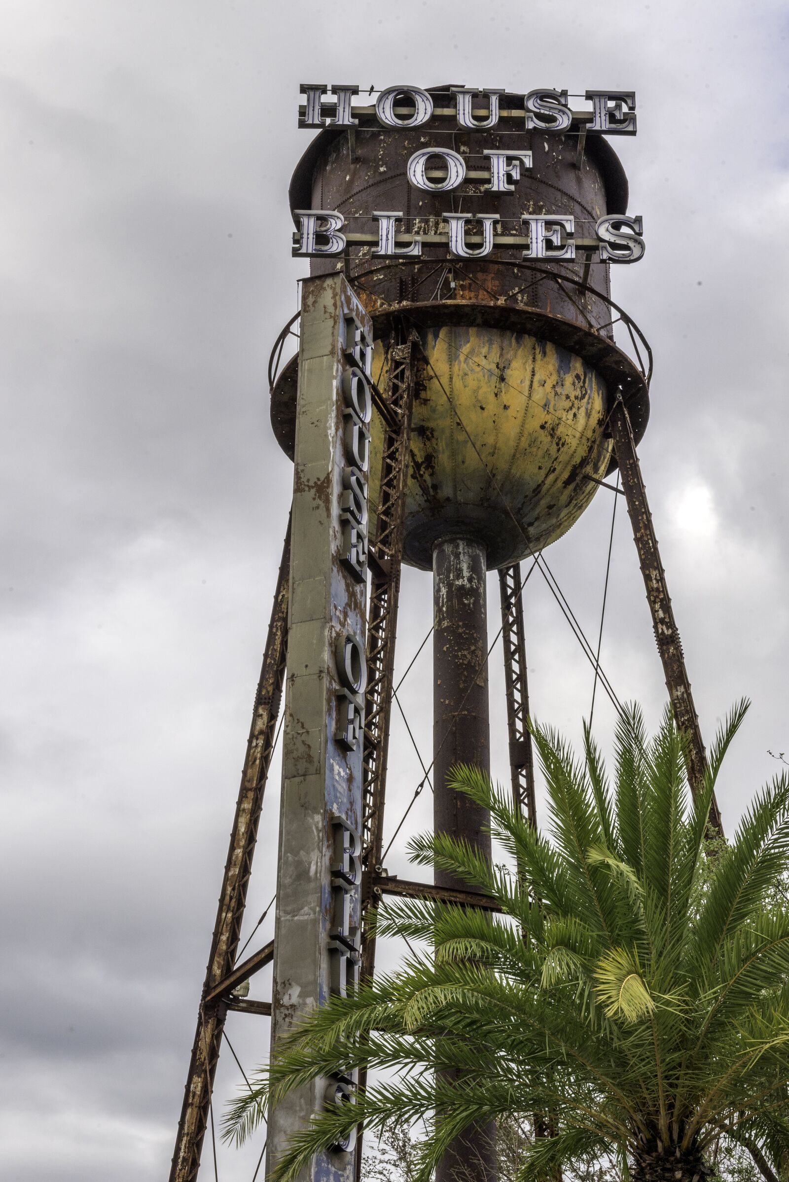 Nikon D610 sample photo. Tower, water, memory photography
