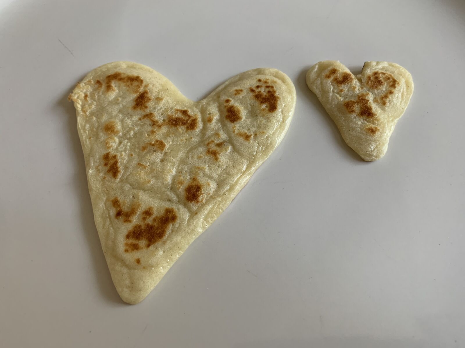 Apple iPhone XS sample photo. Pancakes, heart, cooking photography
