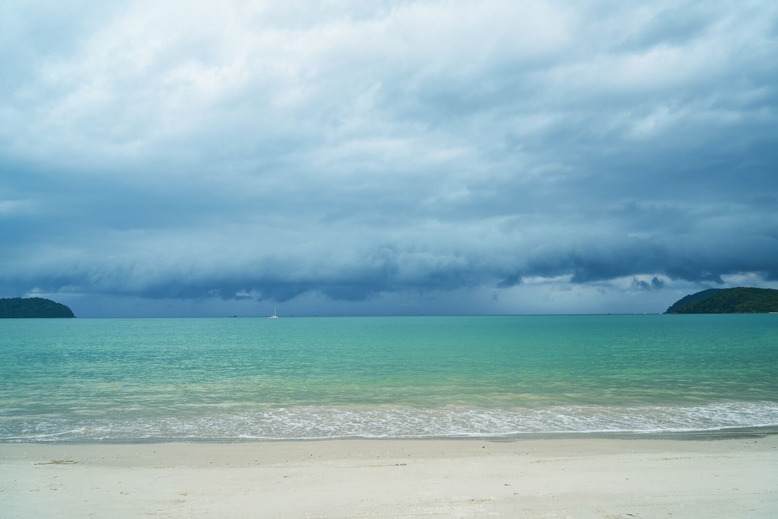 Sony a7R II sample photo. Marine, beach, nature photography