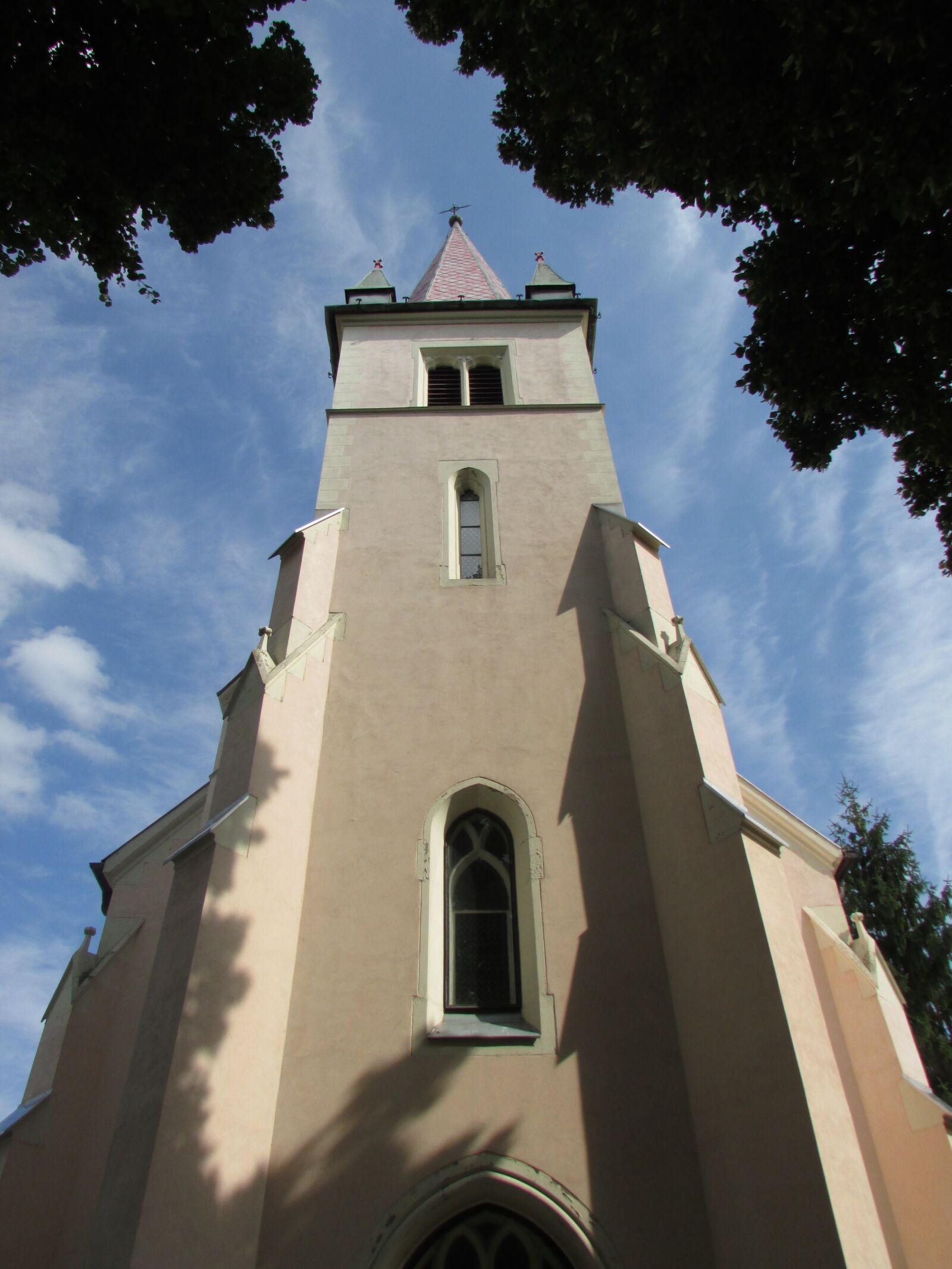 Canon PowerShot SX500 IS sample photo. Zavar, slovakia, church photography