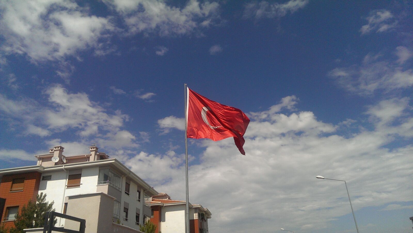 HTC ONE sample photo. Flag, turk, bayragi, turkish photography