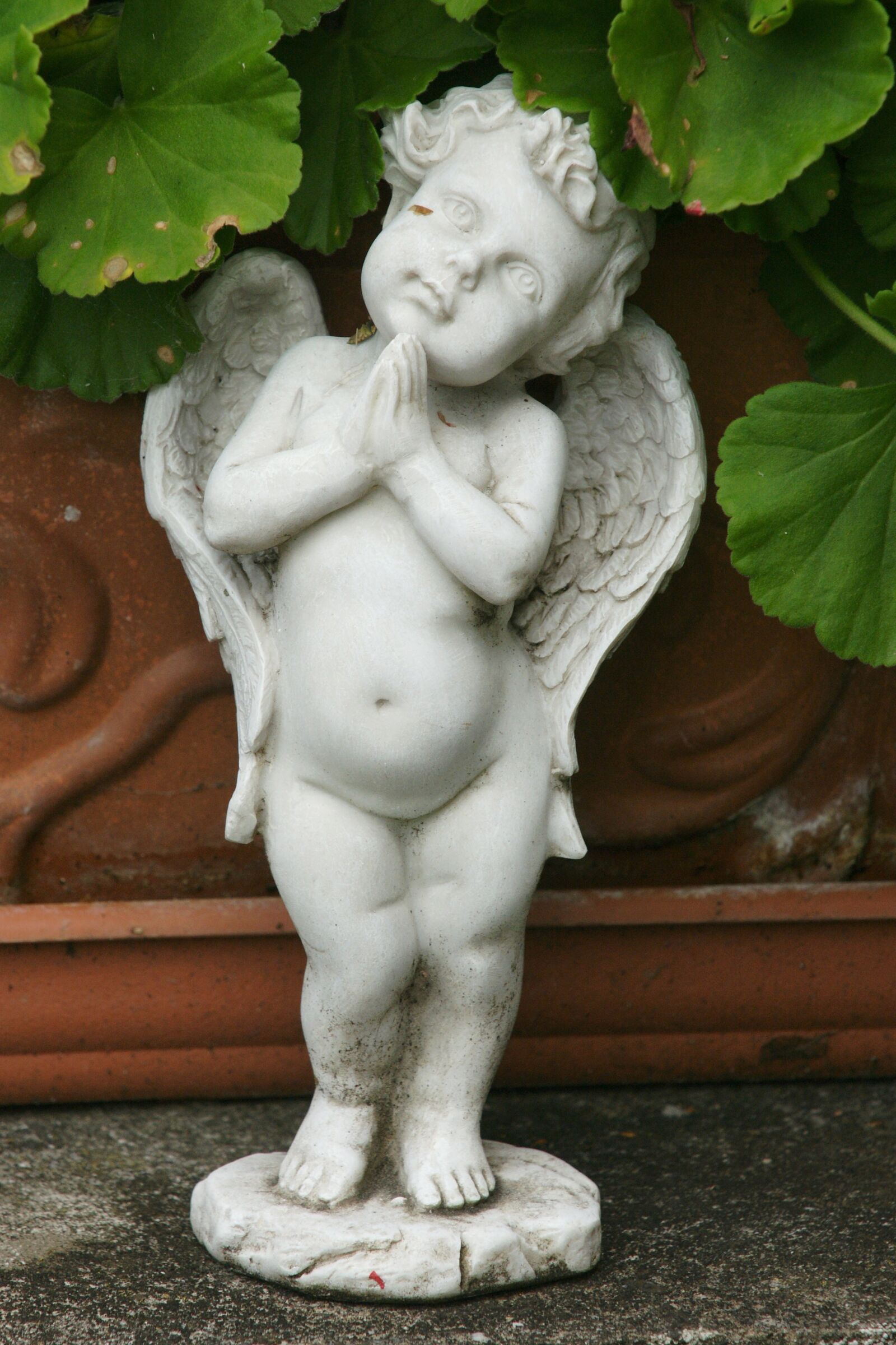 Sony Alpha DSLR-A700 sample photo. Angel, angel figure, reclining photography