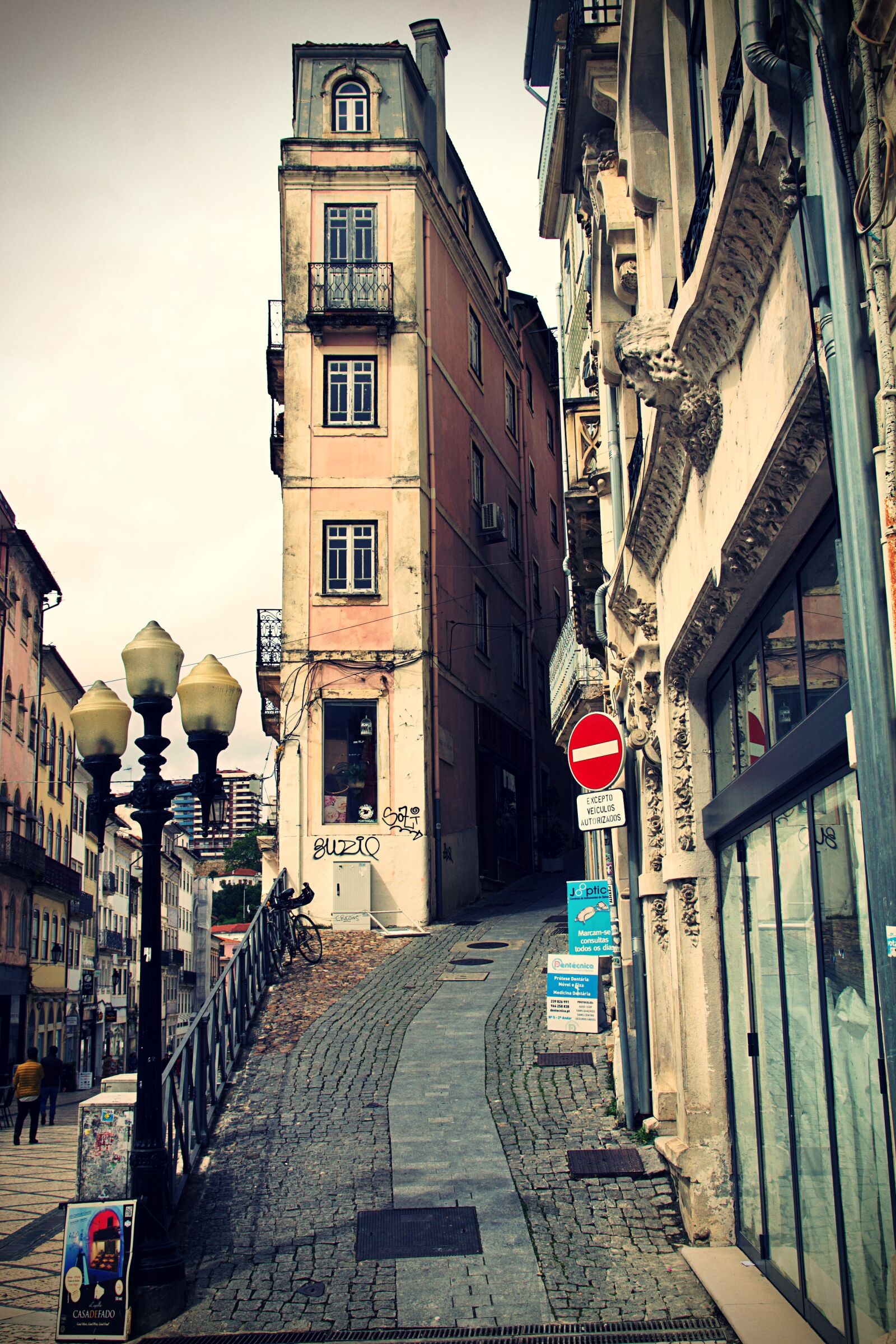 Canon EOS 600D (Rebel EOS T3i / EOS Kiss X5) sample photo. Portugal, coimbra, architecture photography