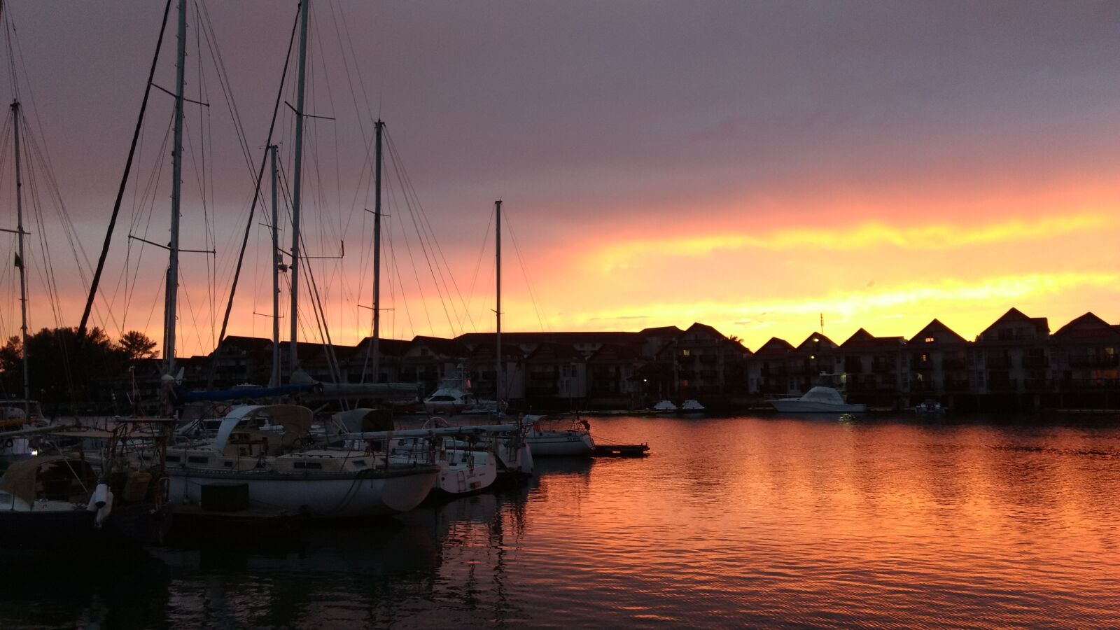 Motorola Moto G (4) sample photo. Water, sunset, sea photography