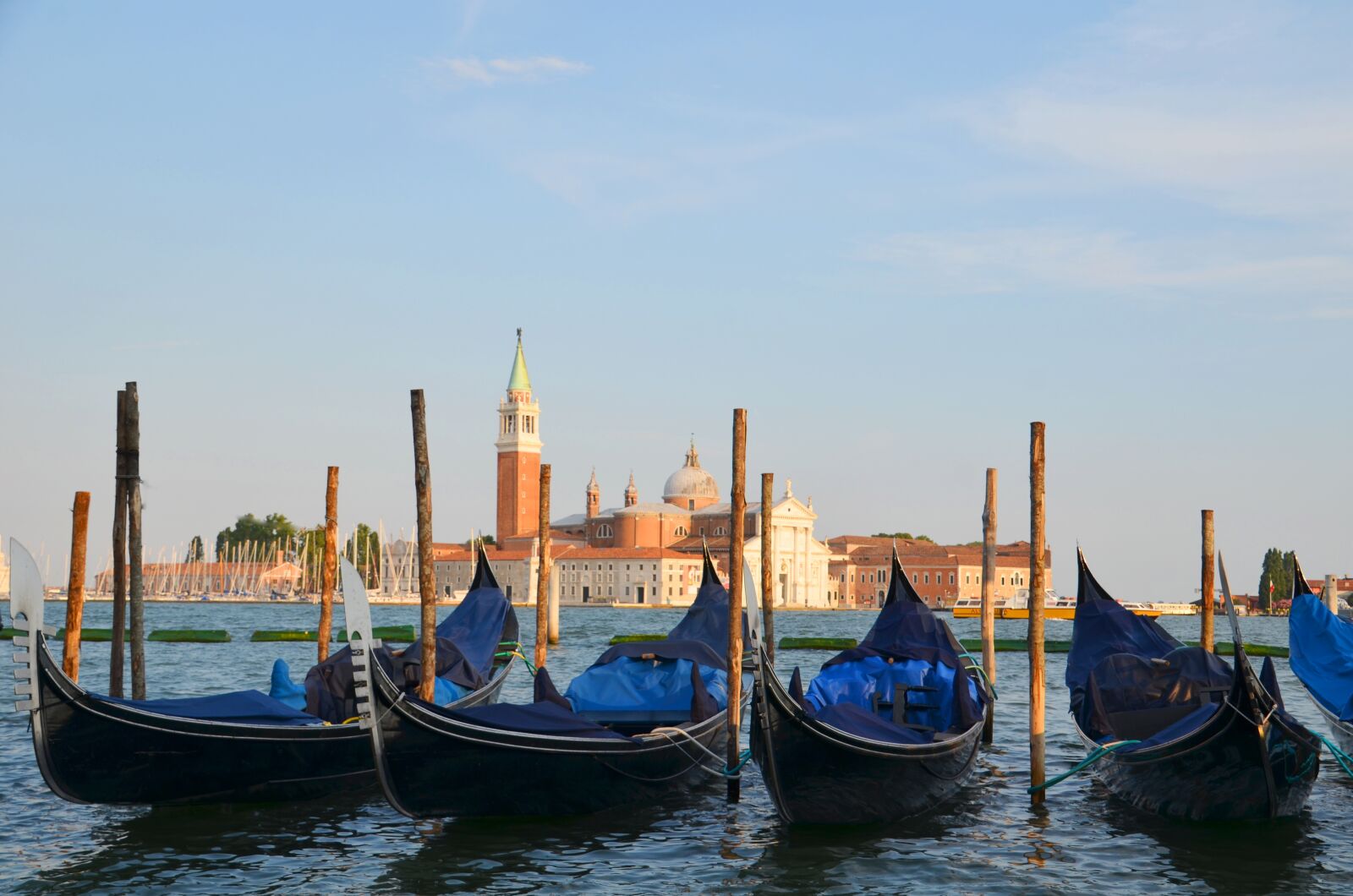 Nikon D7000 sample photo. Gondolas, venice, italy photography