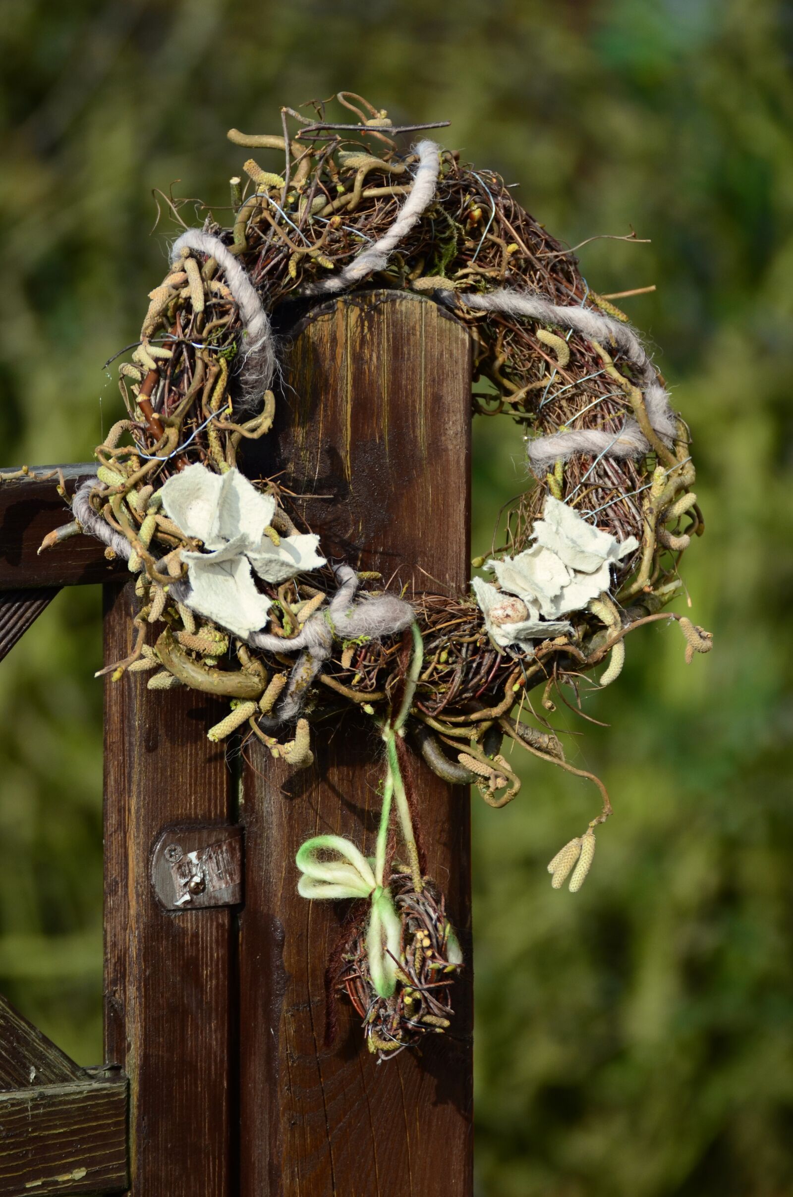 Nikon D5100 sample photo. Wreath, natural wreath, natural photography