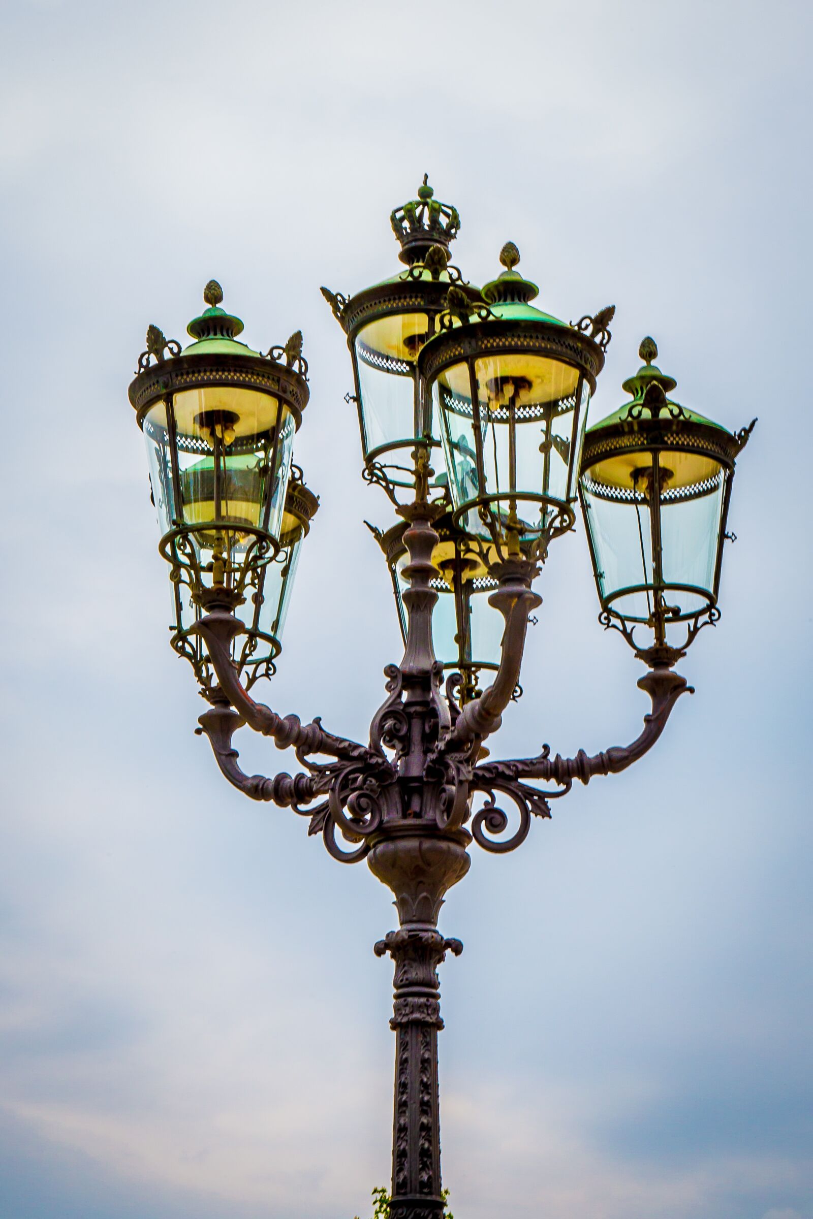 Canon EF 24-105mm F4L IS USM sample photo. Lantern, baden baden, kurhaus photography