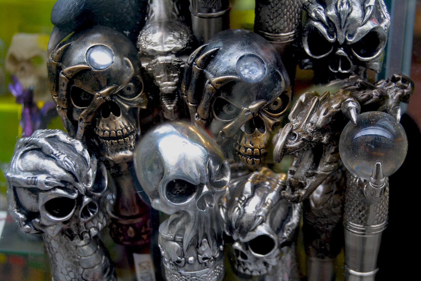 Nikon D5200 sample photo. Skulls, heads, anatomy photography