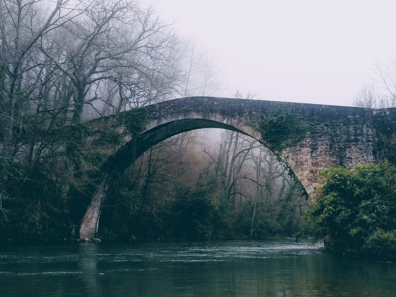 Motorola moto g(6) sample photo. Roman bridge, navarre, river photography