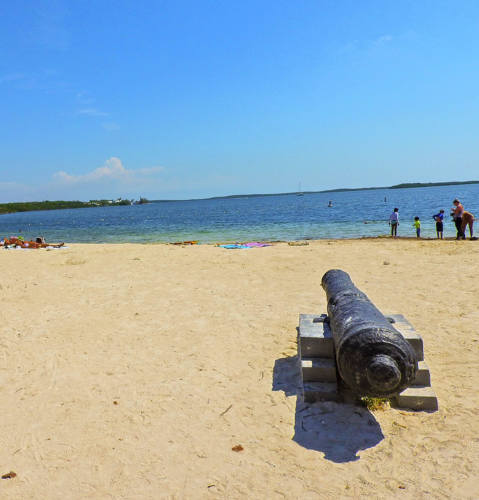 Nikon Coolpix P610 sample photo. Canon, beach, keywest photography