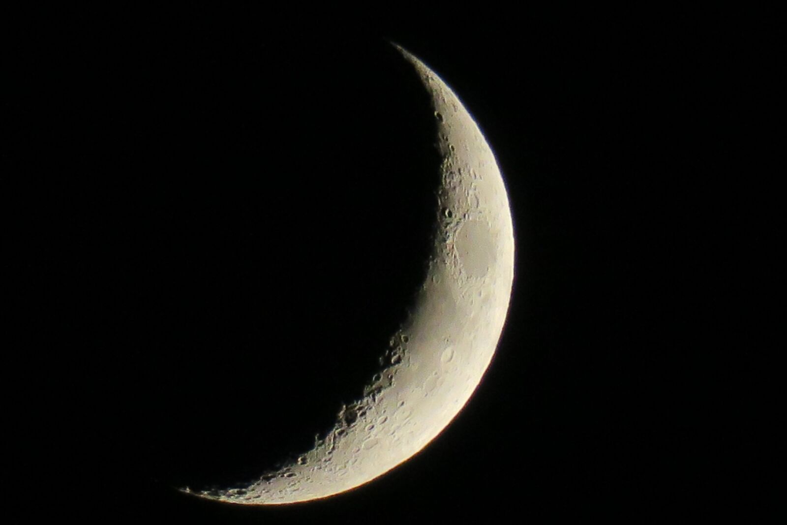 Canon PowerShot G3 X sample photo. Moon, increasingly, night photography