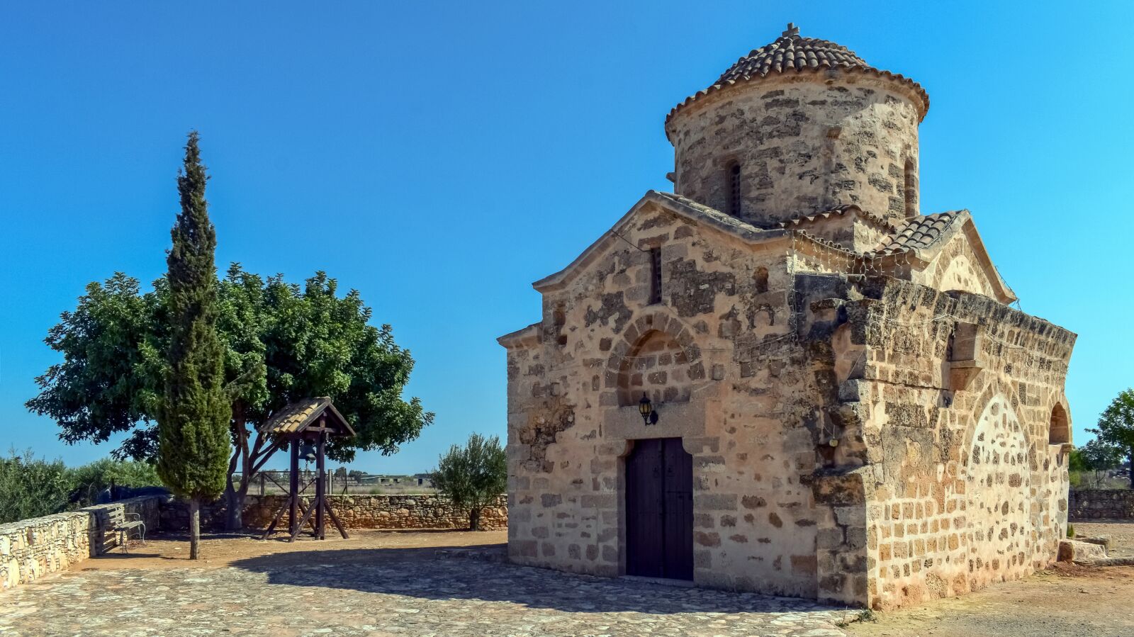 Nikon D3300 sample photo. Church, architecture, facade photography