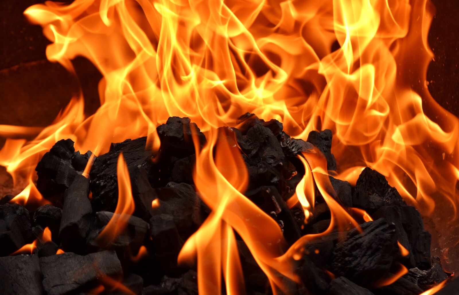 Nikon D7200 sample photo. Fire, flame, carbon photography