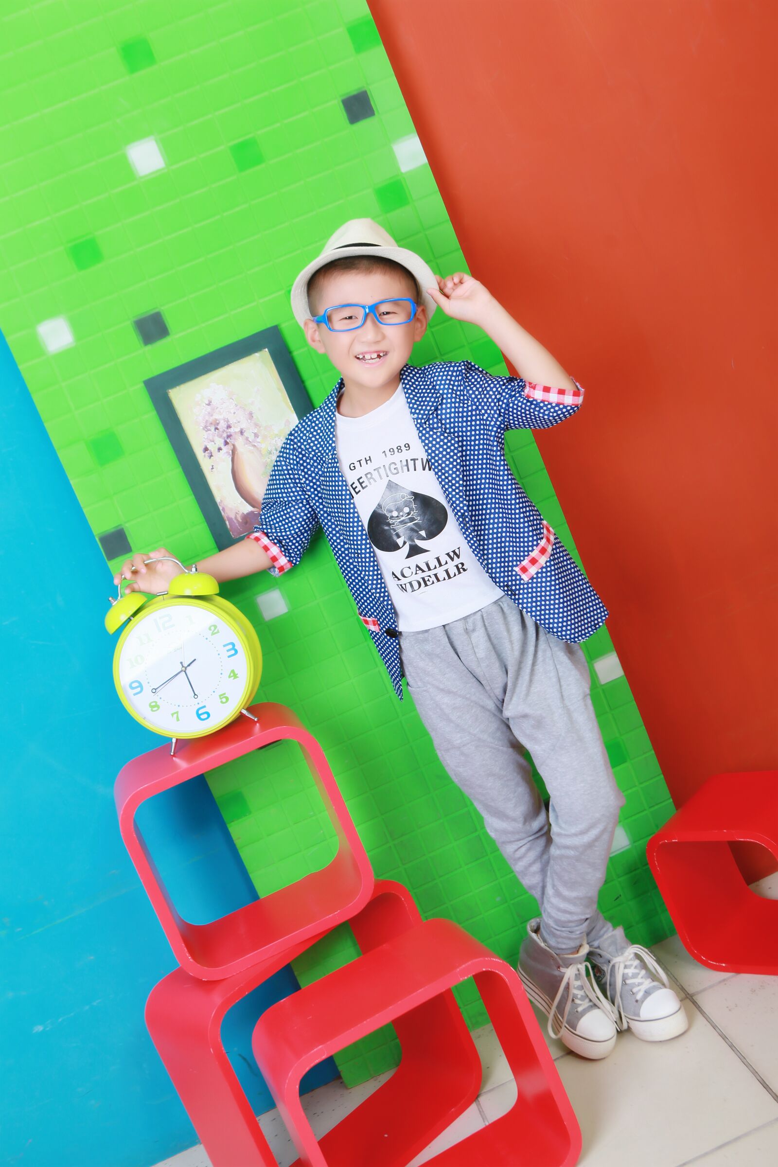 Canon EOS 5D Mark II sample photo. Handsome guy, boy, trend photography