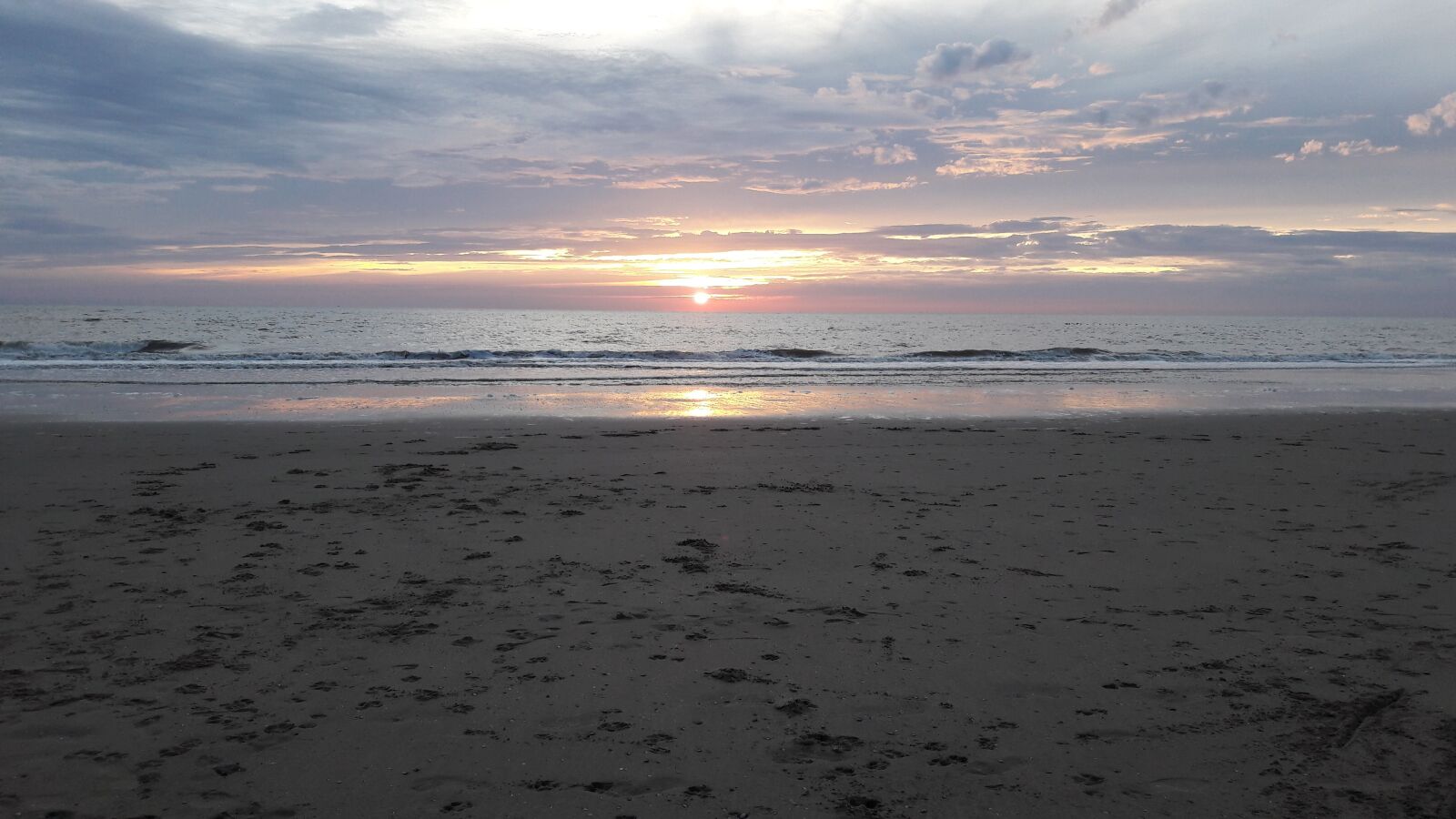 Samsung Galaxy A5(2016) sample photo. Sunset, sea, beach photography