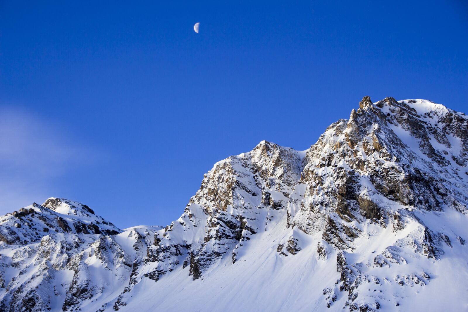 Canon EOS 700D (EOS Rebel T5i / EOS Kiss X7i) sample photo. Blue, moon, mountain photography
