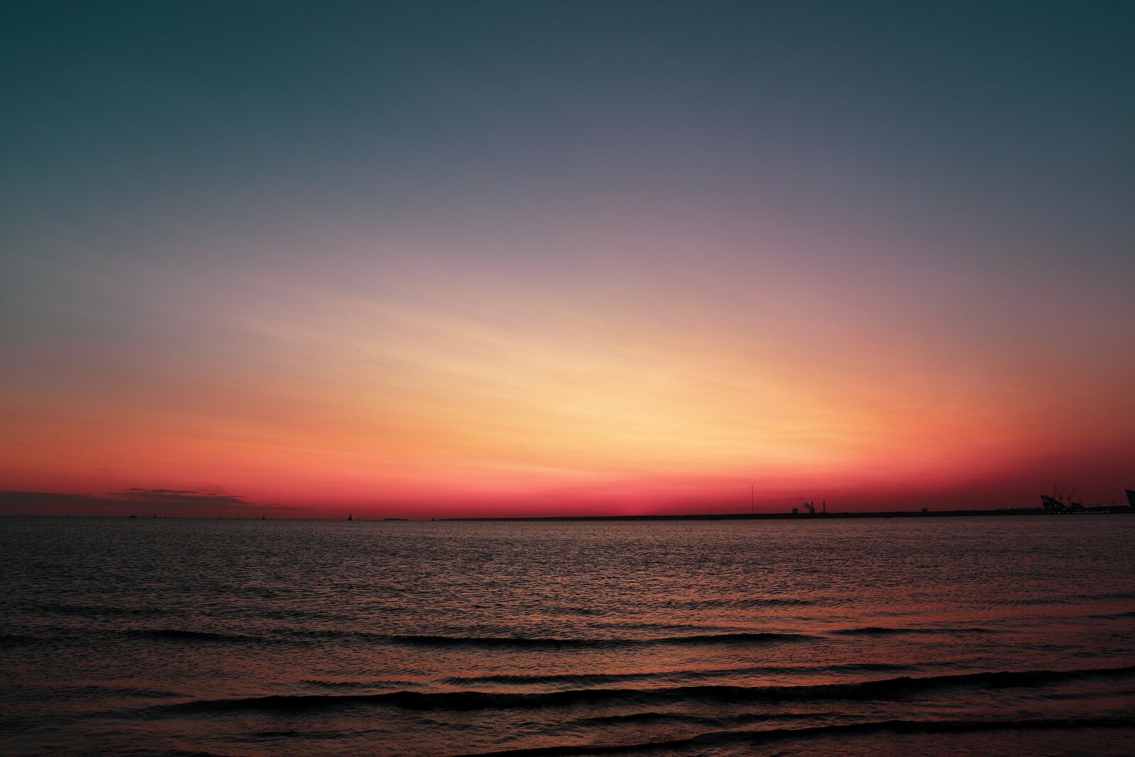 Canon EOS 77D (EOS 9000D / EOS 770D) sample photo. Sky, sea, sunset photography