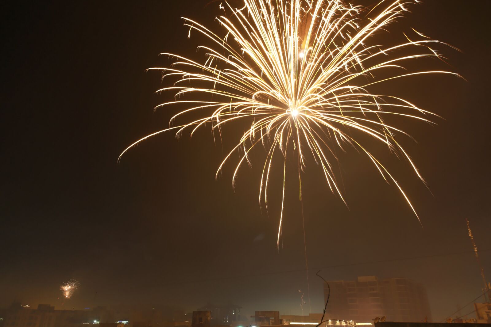 Canon EOS 5D Mark III sample photo. Fireworks, colours, celebration photography