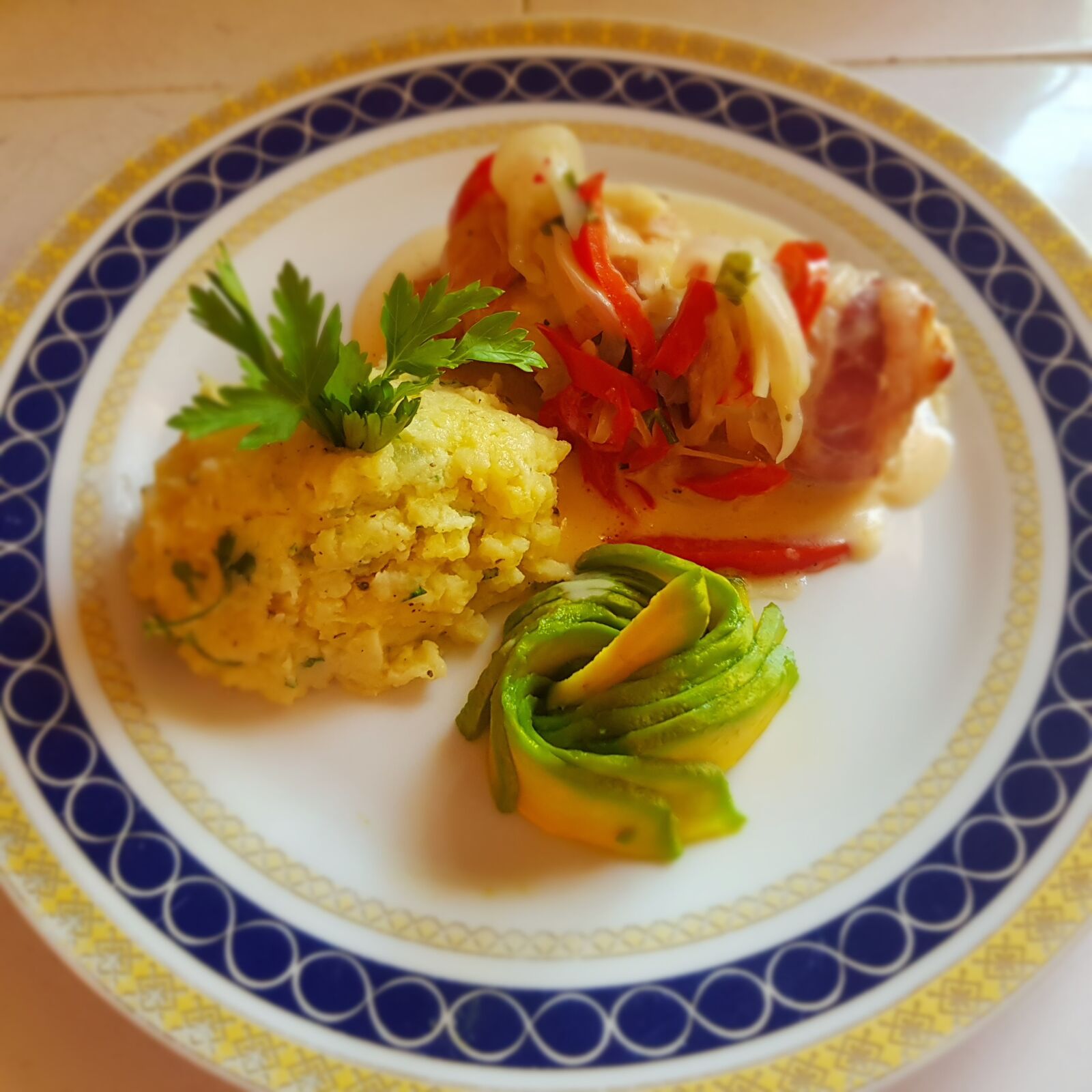 Samsung Galaxy S8+ sample photo. Receta, food, aguacate photography