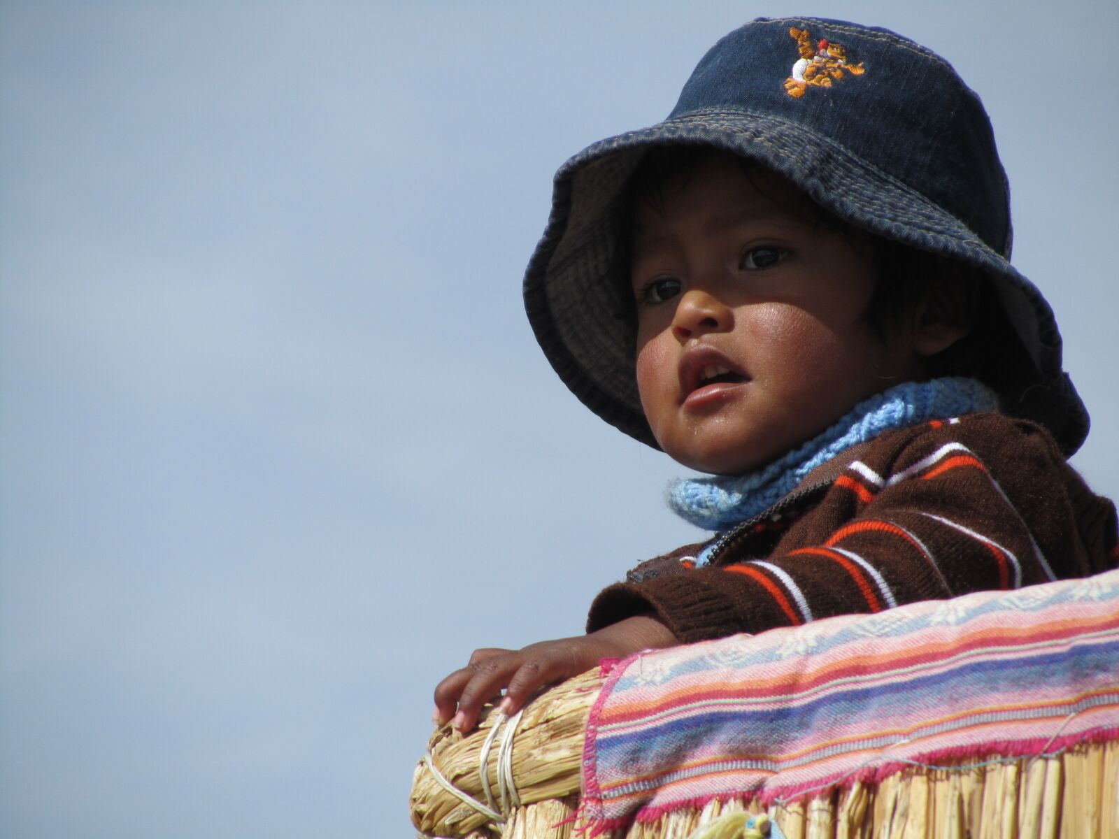 Canon PowerShot SX210 IS sample photo. Peruvian, child, childhood photography