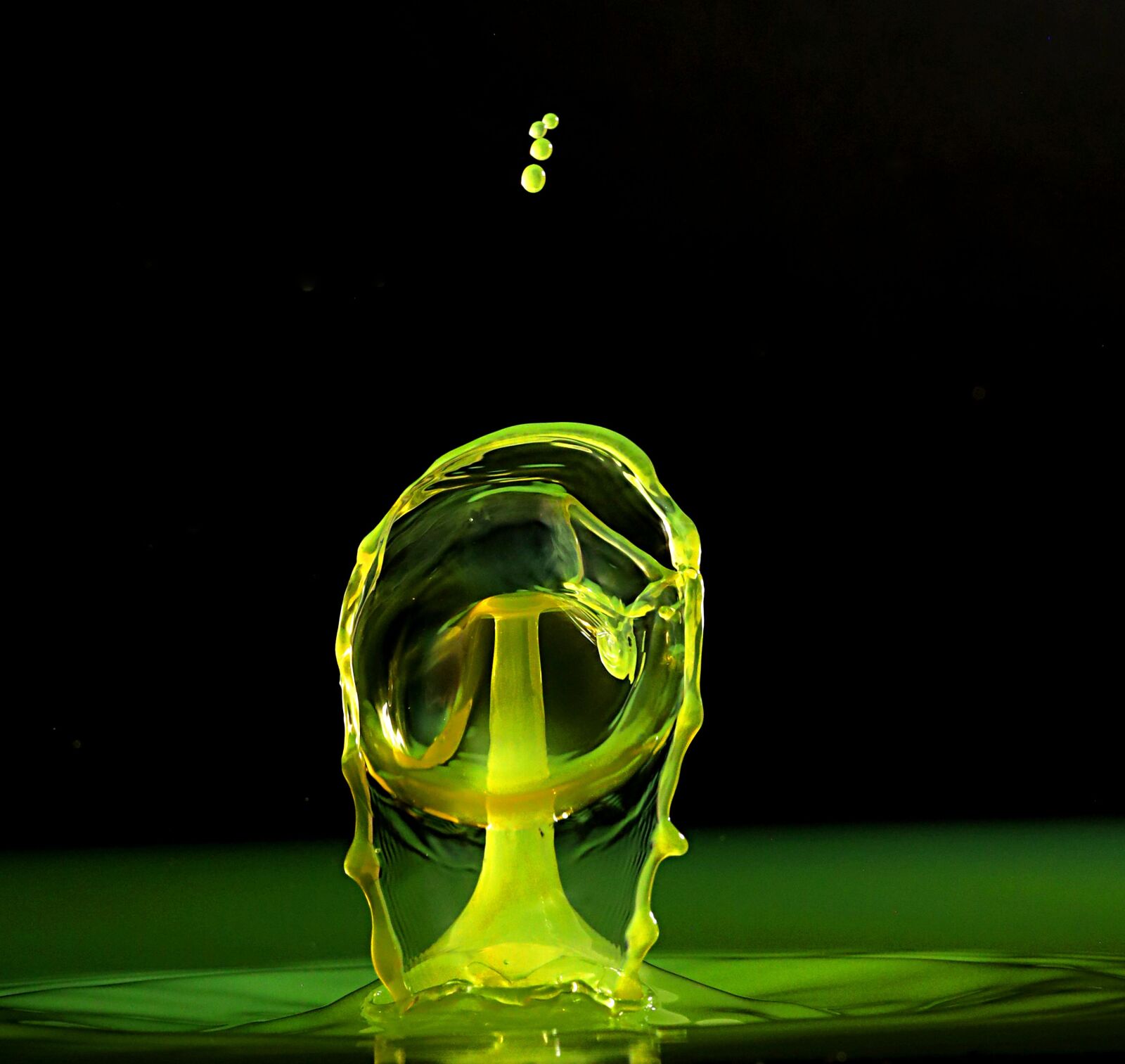 Canon EOS R sample photo. Water drop, droplet, splash photography