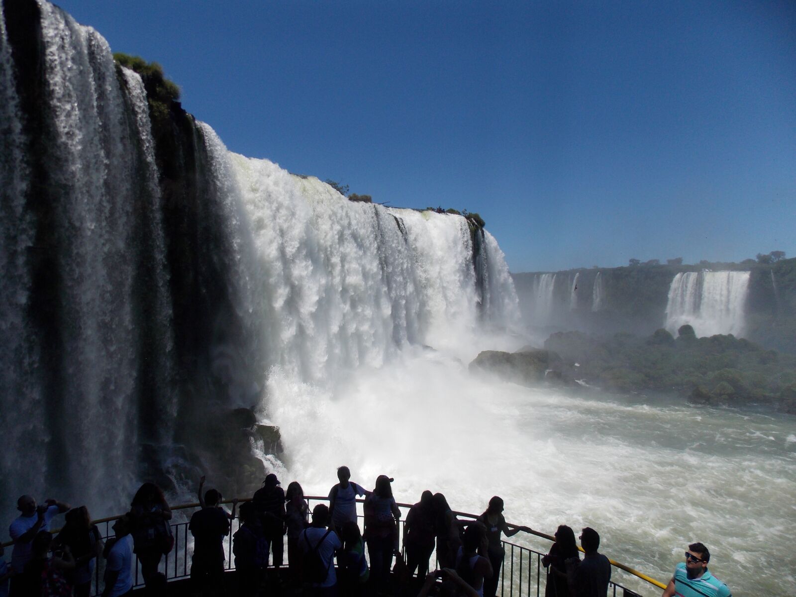 Nikon Coolpix L810 sample photo. Cataracts, foz, water falls photography