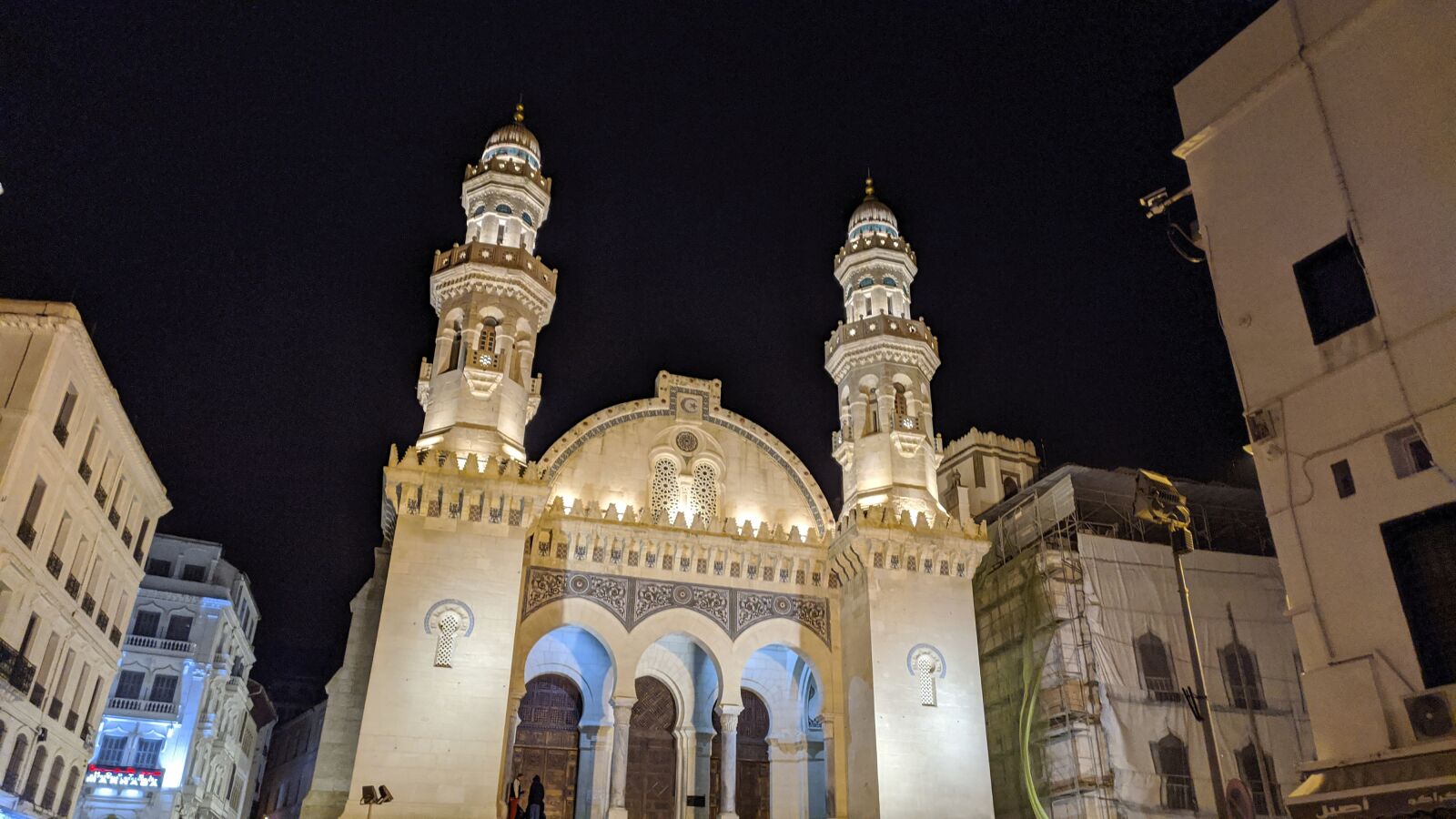 Xiaomi Redmi Note 7 sample photo. Mosque, algeria, algiers photography