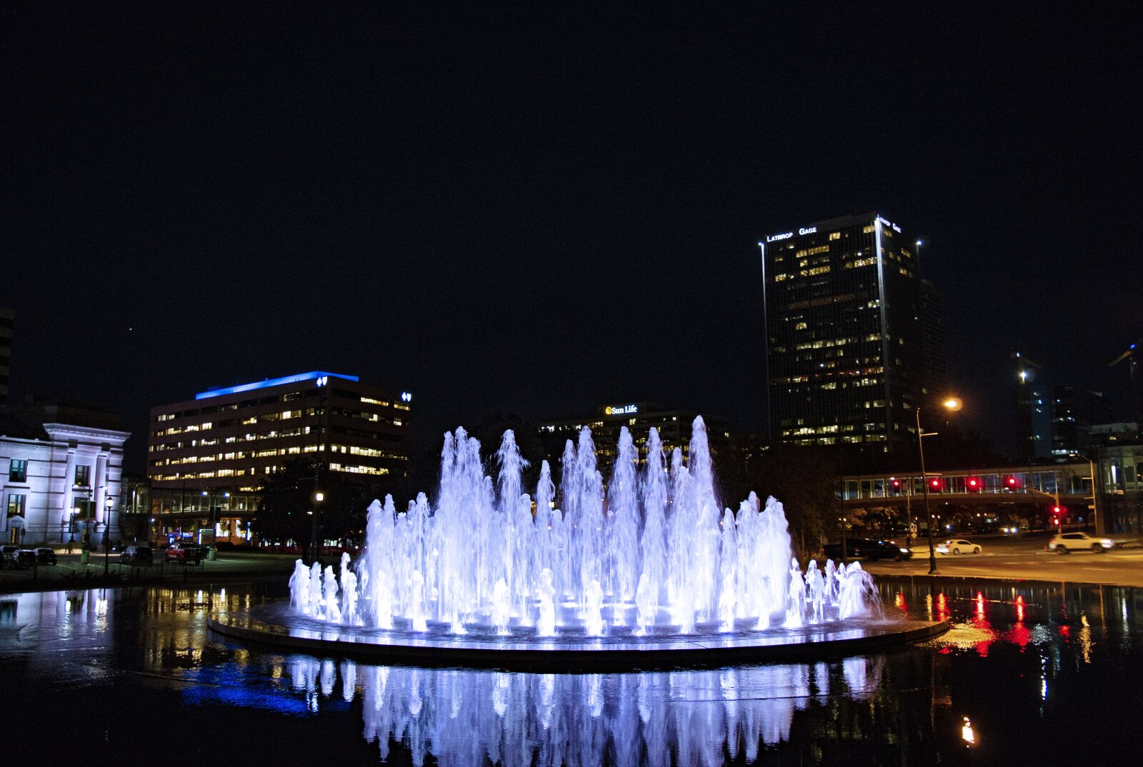Nikon D3200 sample photo. Fountains, city, cityscape photography