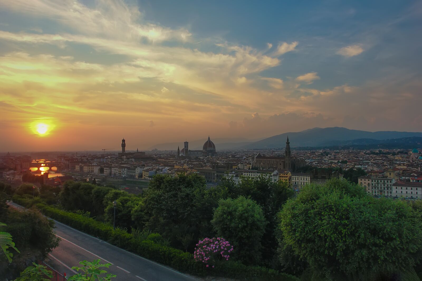 Sony DSC-R1 sample photo. Florence, sunset, italy photography