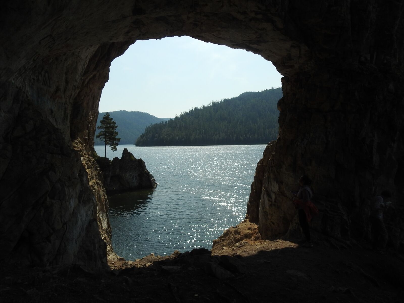 Nikon Coolpix P900 sample photo. Reservoir, bay, rocks photography