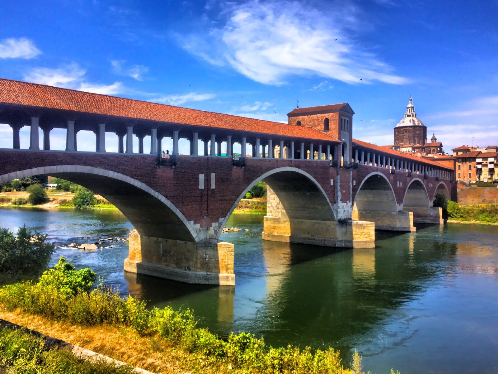 iPhone 5s back camera 4.15mm f/2.2 sample photo. Italy, pavia, bridge photography