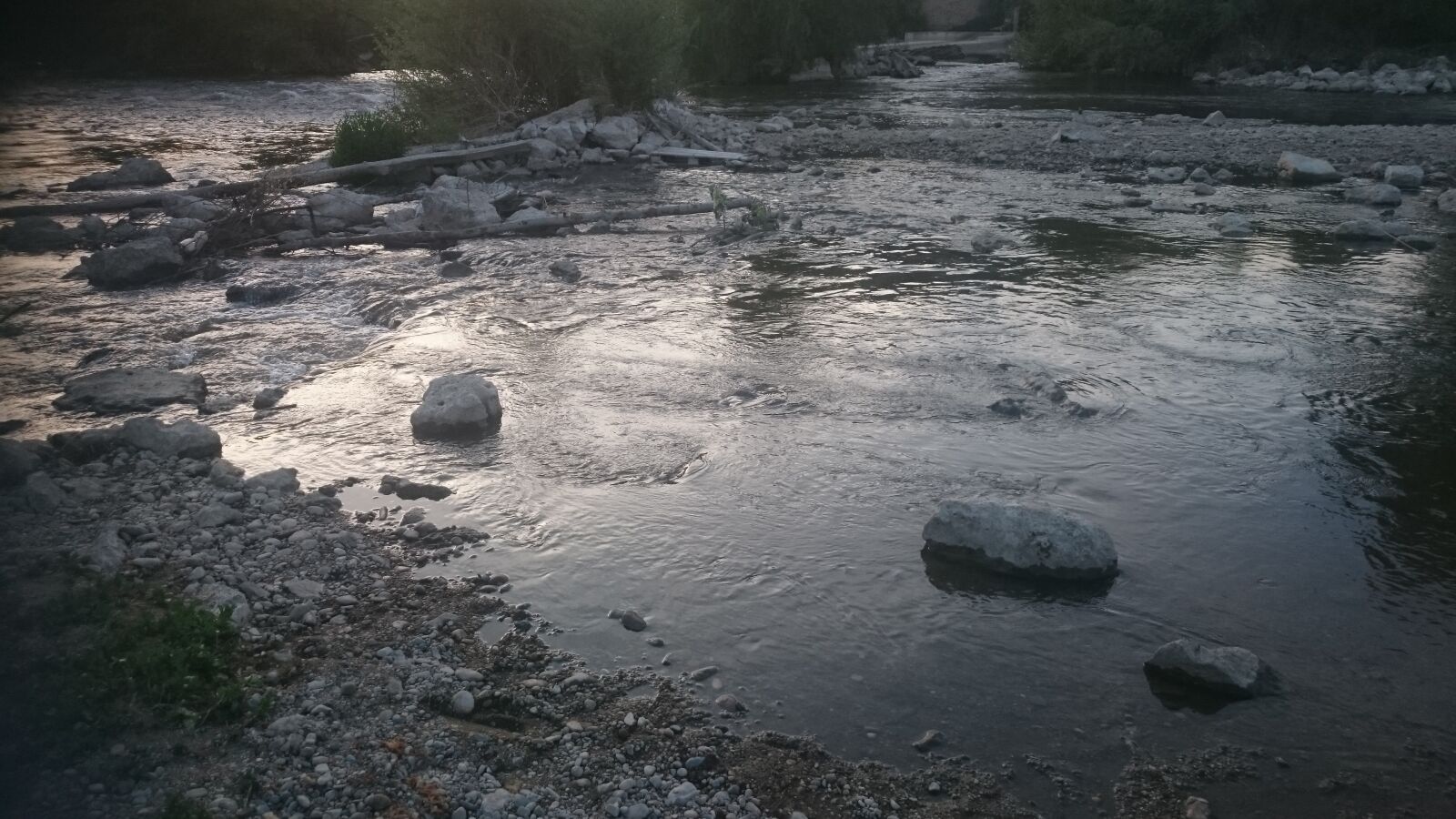 Sony Xperia Z2 sample photo. River, stones, flow photography
