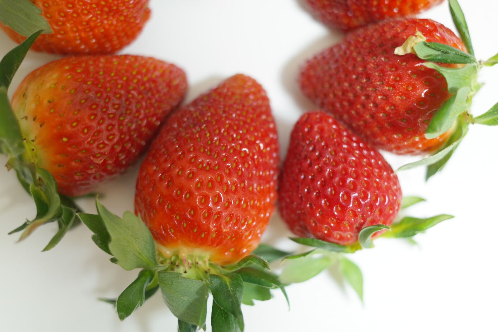 Samsung NX300 sample photo. Strawberries, fruits, red photography