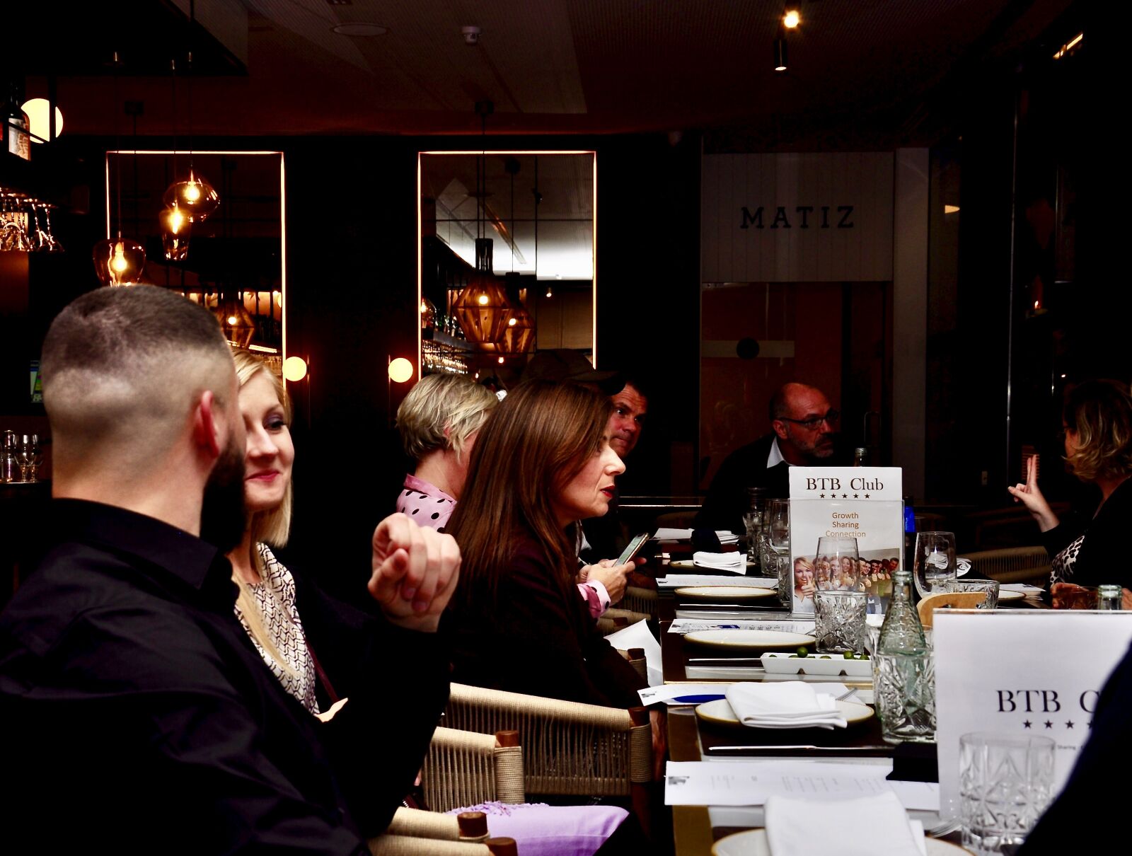 Nikon D90 sample photo. Btb club, business meeting photography