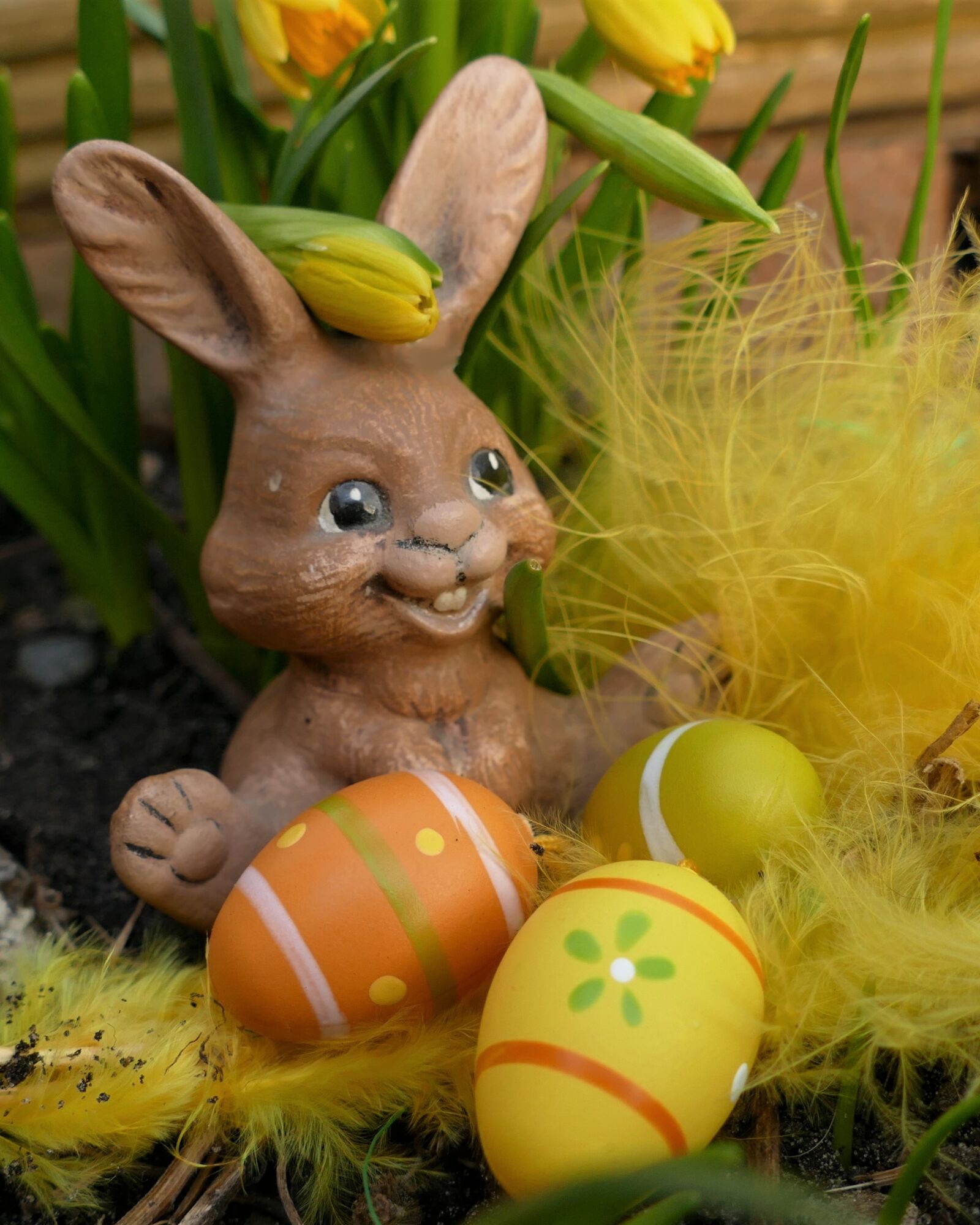Panasonic Lumix DMC-FZ1000 sample photo. Easter, easter bunny, figure photography