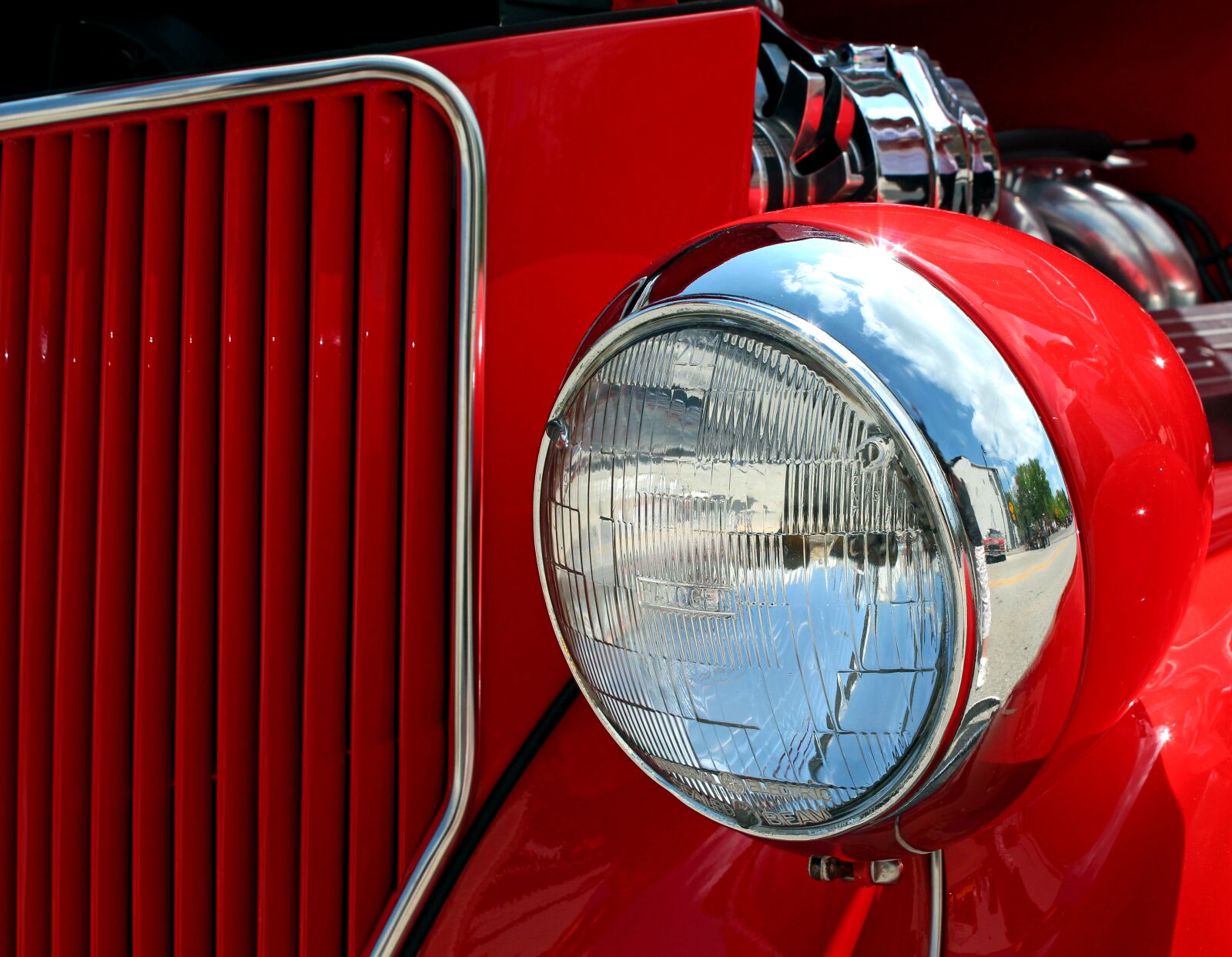 Canon EOS 650D (EOS Rebel T4i / EOS Kiss X6i) sample photo. Antique car, auto, roadster photography