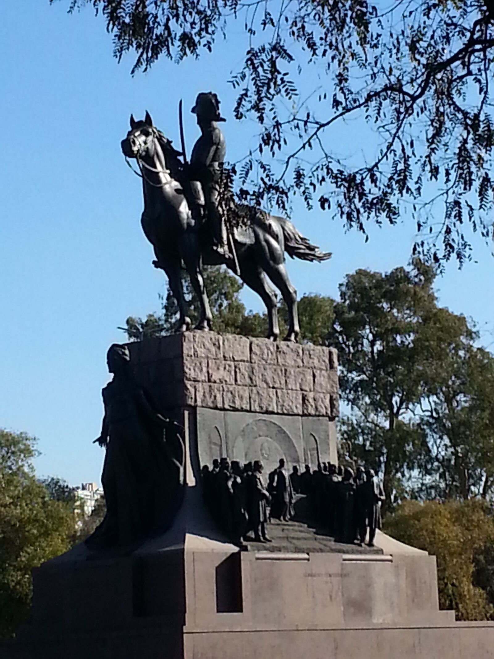 Samsung Galaxy Note2 sample photo. Monument, statue, sculpture photography