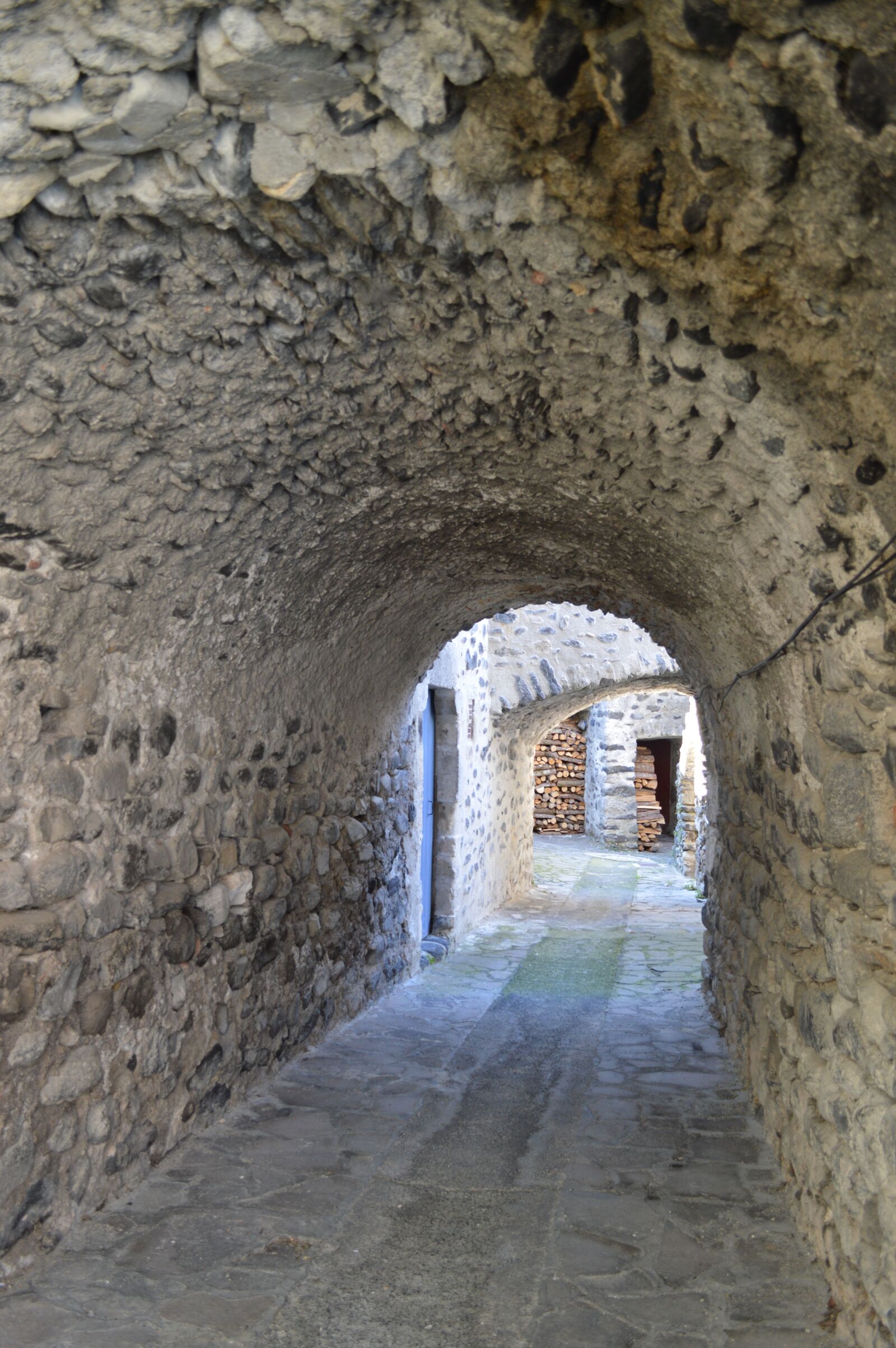 Nikon D3200 sample photo. Pierre, building, architecture photography