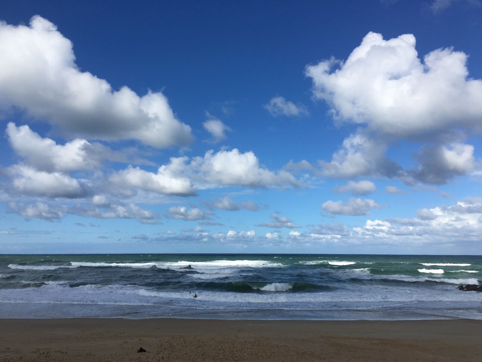 iPhone 6s Plus back camera 4.15mm f/2.2 sample photo. Cloud, ocean, sea photography