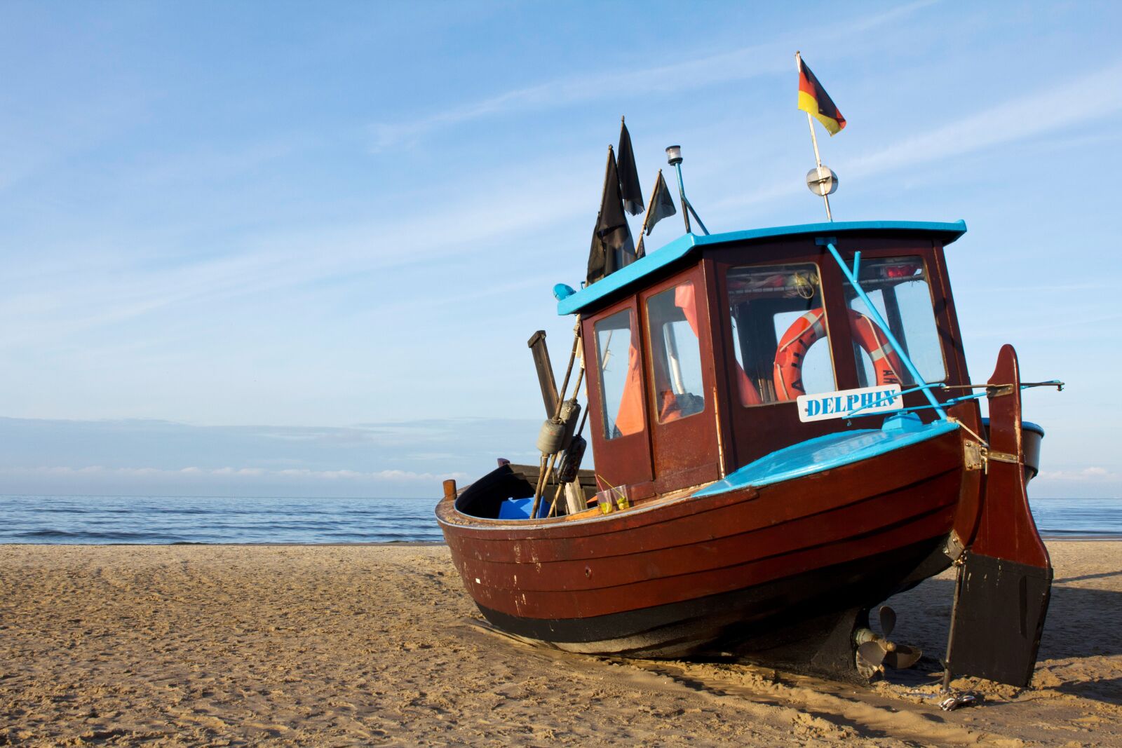 Canon EOS 60D sample photo. Sea, boat, water photography