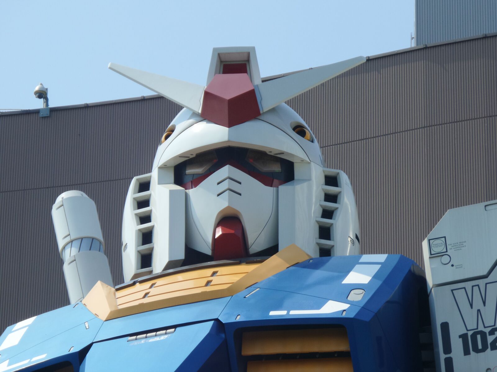 Samsung Galaxy K Zoom sample photo. Tokyo, gundam, front photography