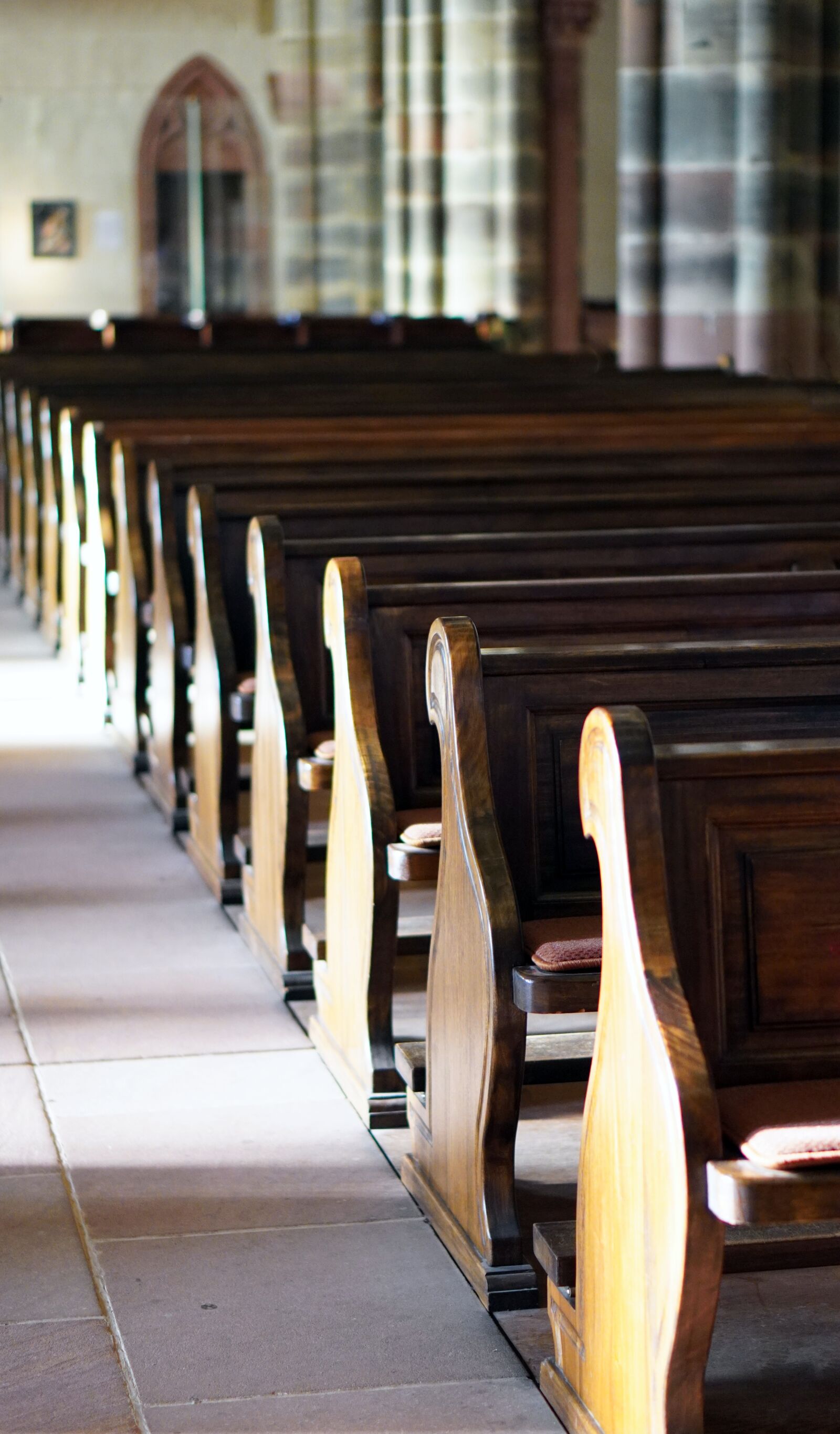 E 50mm F1.8 OSS sample photo. Church, pew, church pews photography