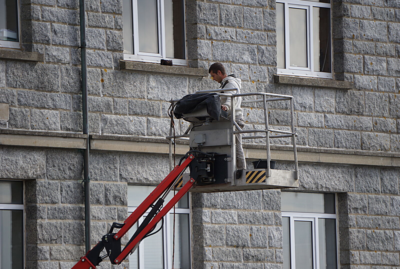 Sony a6000 sample photo. Homme, nacelle, ouvrier, personnage photography