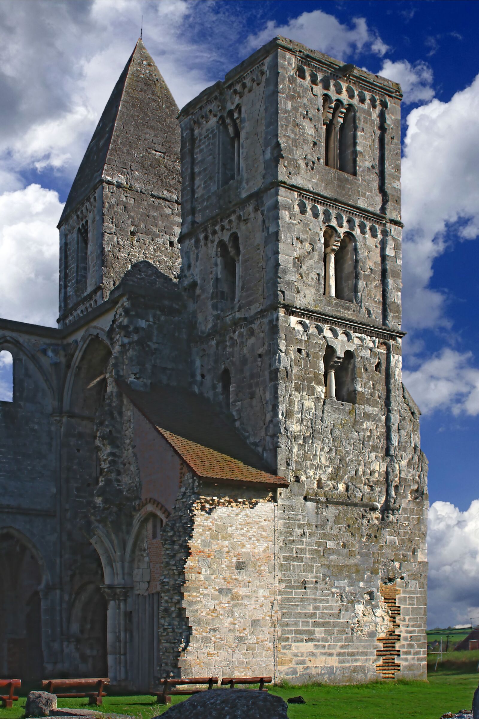 Canon EOS 650D (EOS Rebel T4i / EOS Kiss X6i) sample photo. Church, rom, old photography