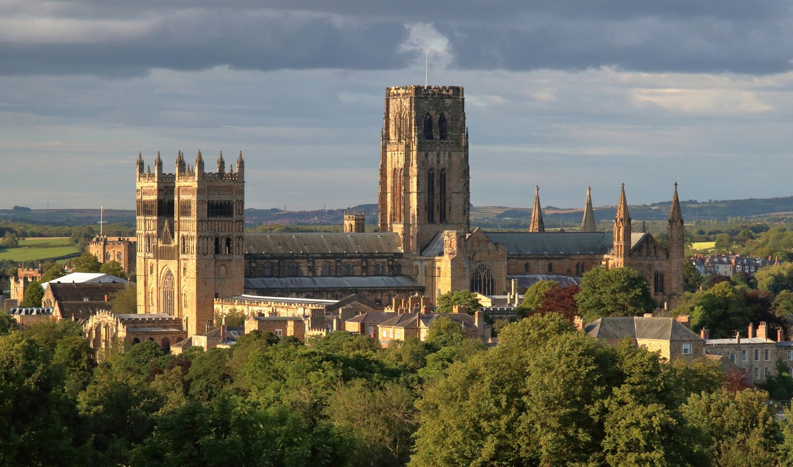 Canon EOS 80D sample photo. Durham cathedral, church, cathedral photography
