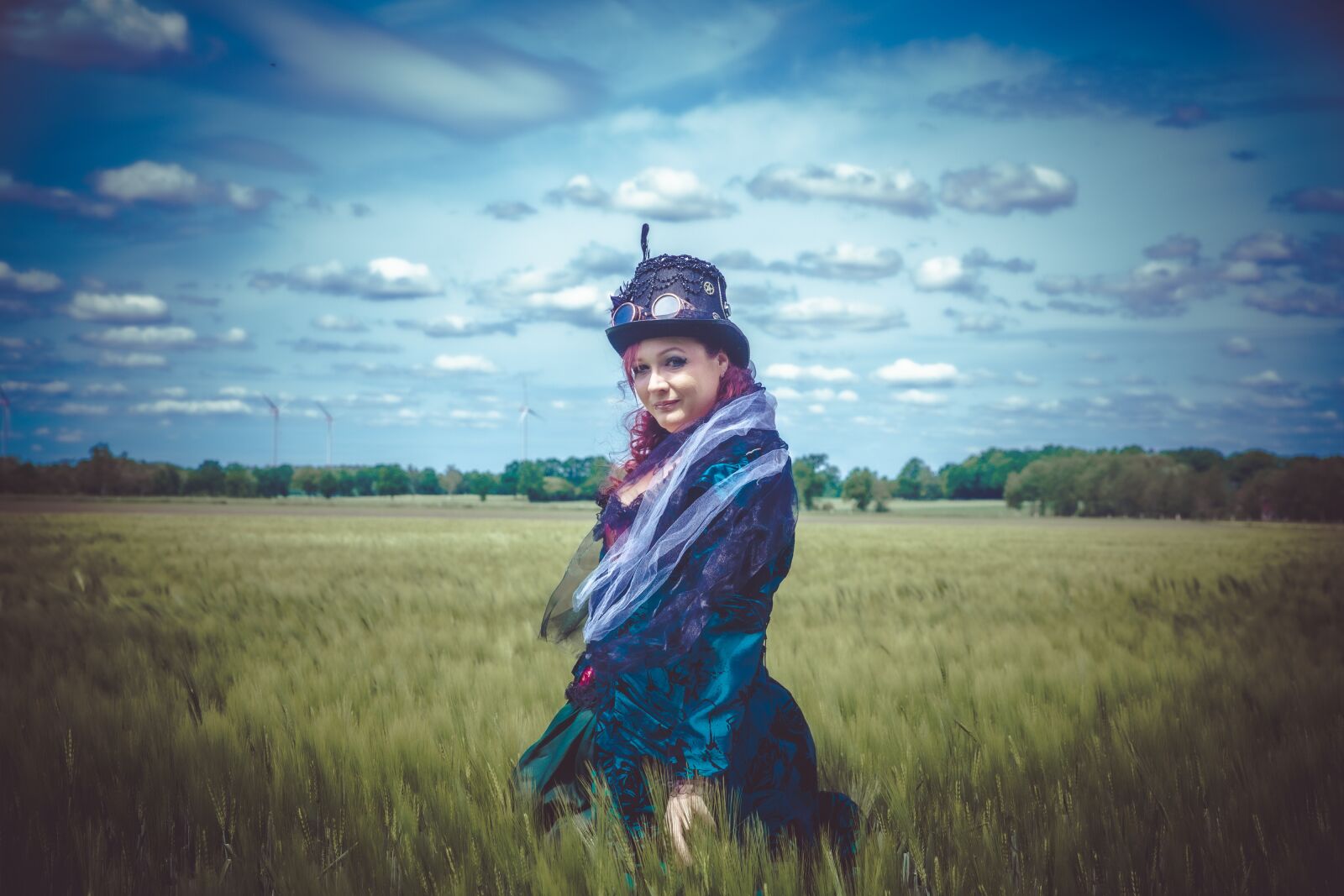 Canon EOS 5D Mark III + Canon EF 24-70mm F2.8L II USM sample photo. Girl, woman, steampunk photography