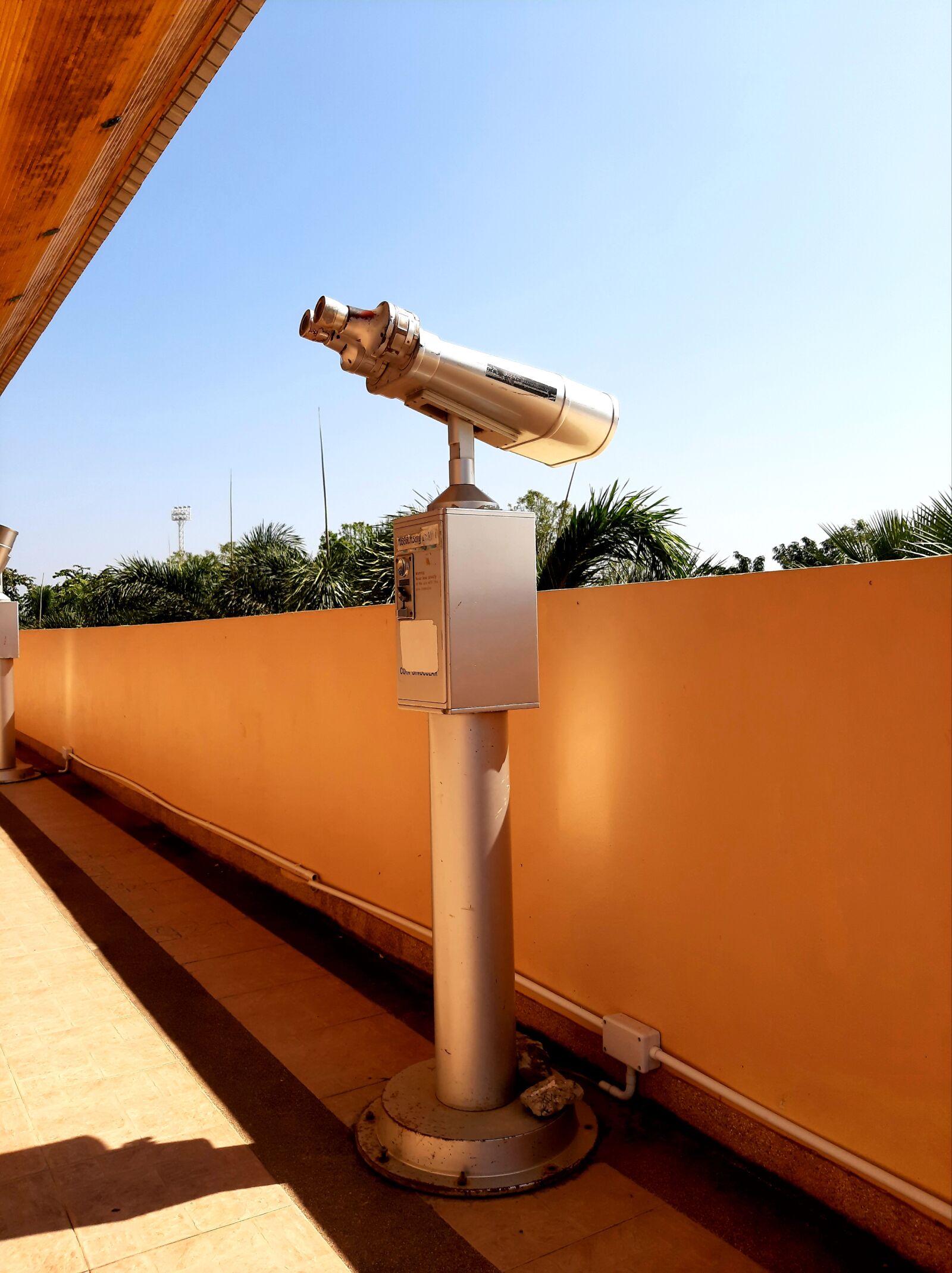 Samsung Galaxy A50 sample photo. Binoculars, tower, arabia photography