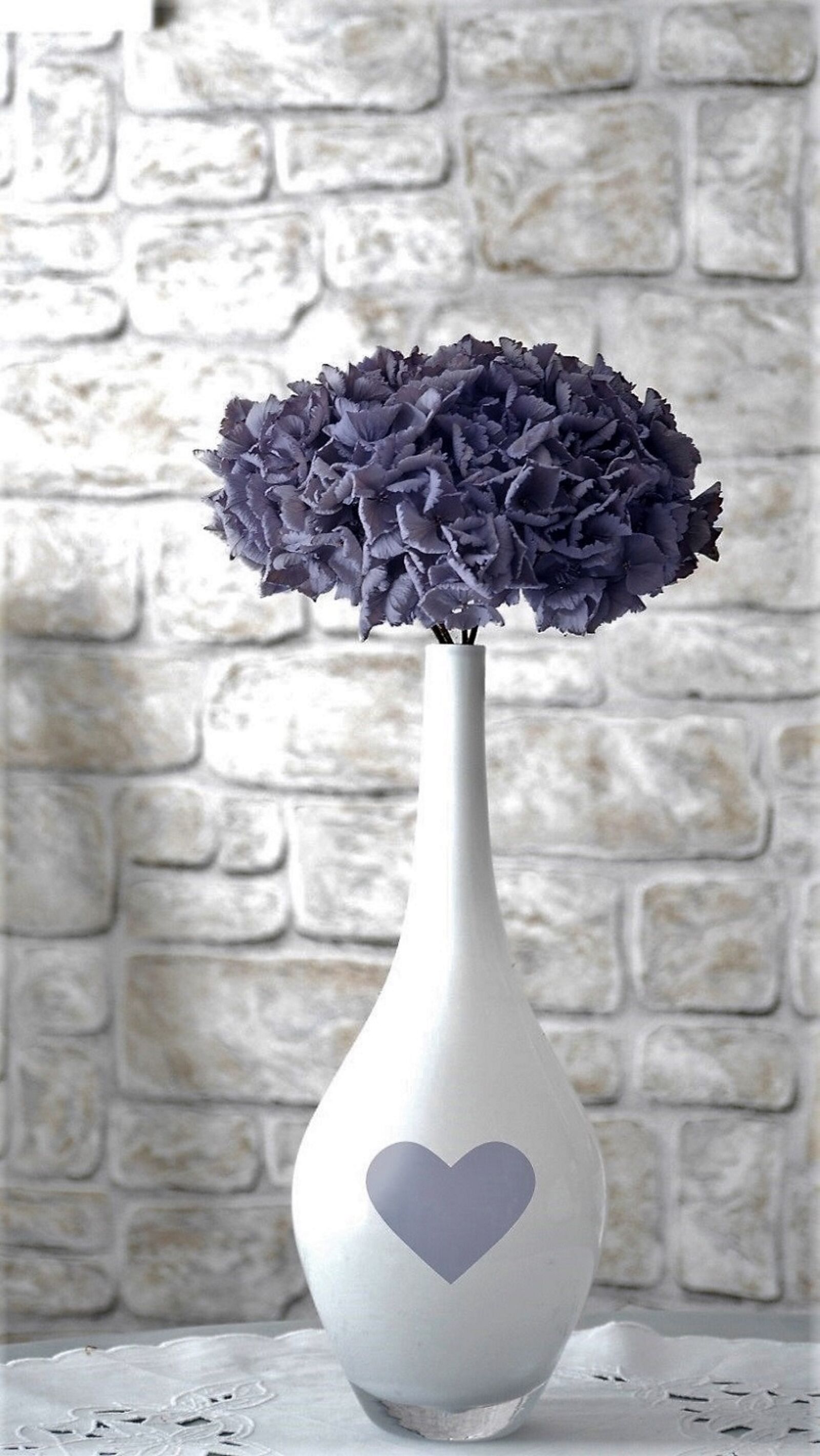 Panasonic Lumix DMC-GH3 sample photo. Flower, vase, hydrangea photography